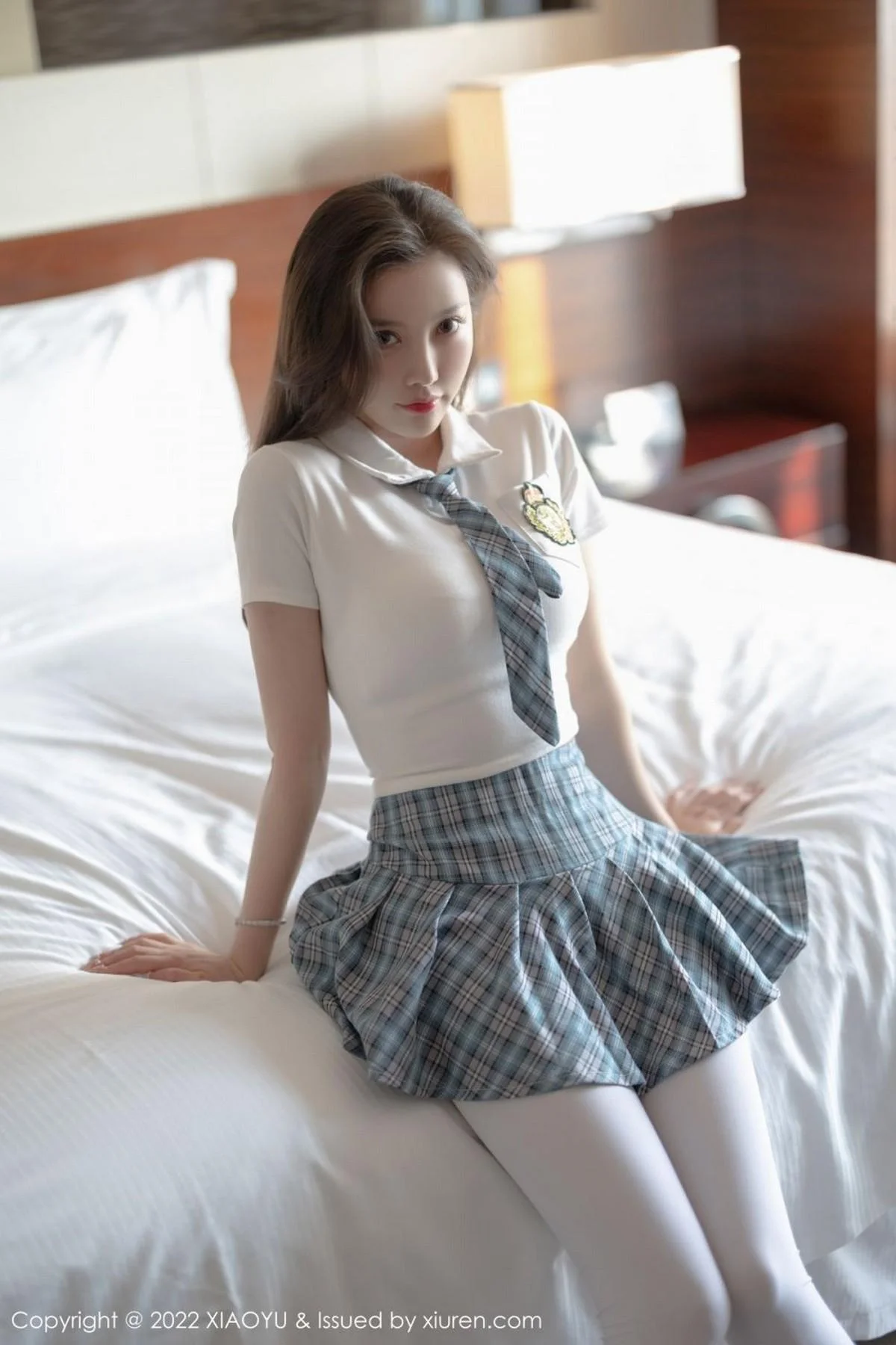 杨晨晨sugar学生制服主题格子裙下超薄肉丝惹火绝美写真 第 97 张