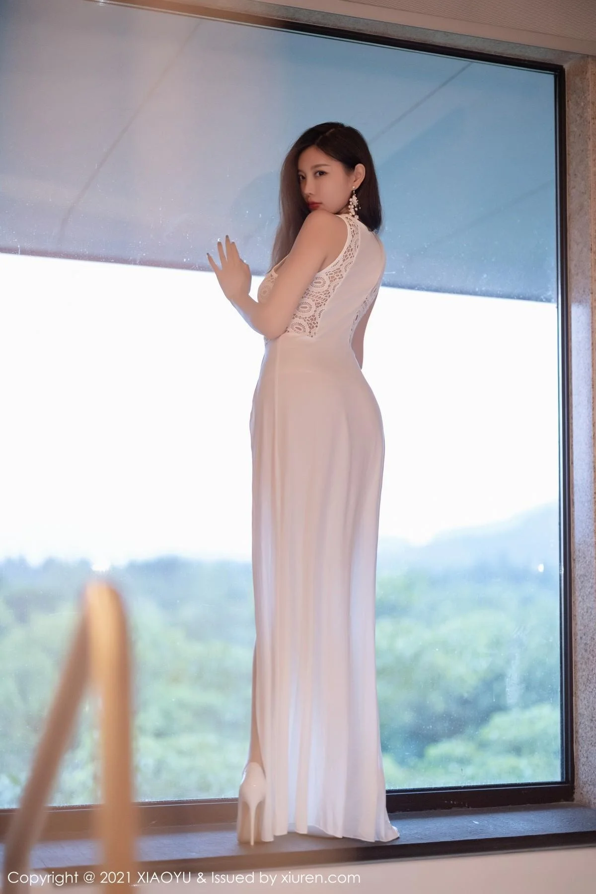 杨晨晨sugar广西心愿旅拍浴室情趣长裙配开档肉丝绝美写真 第 20 张