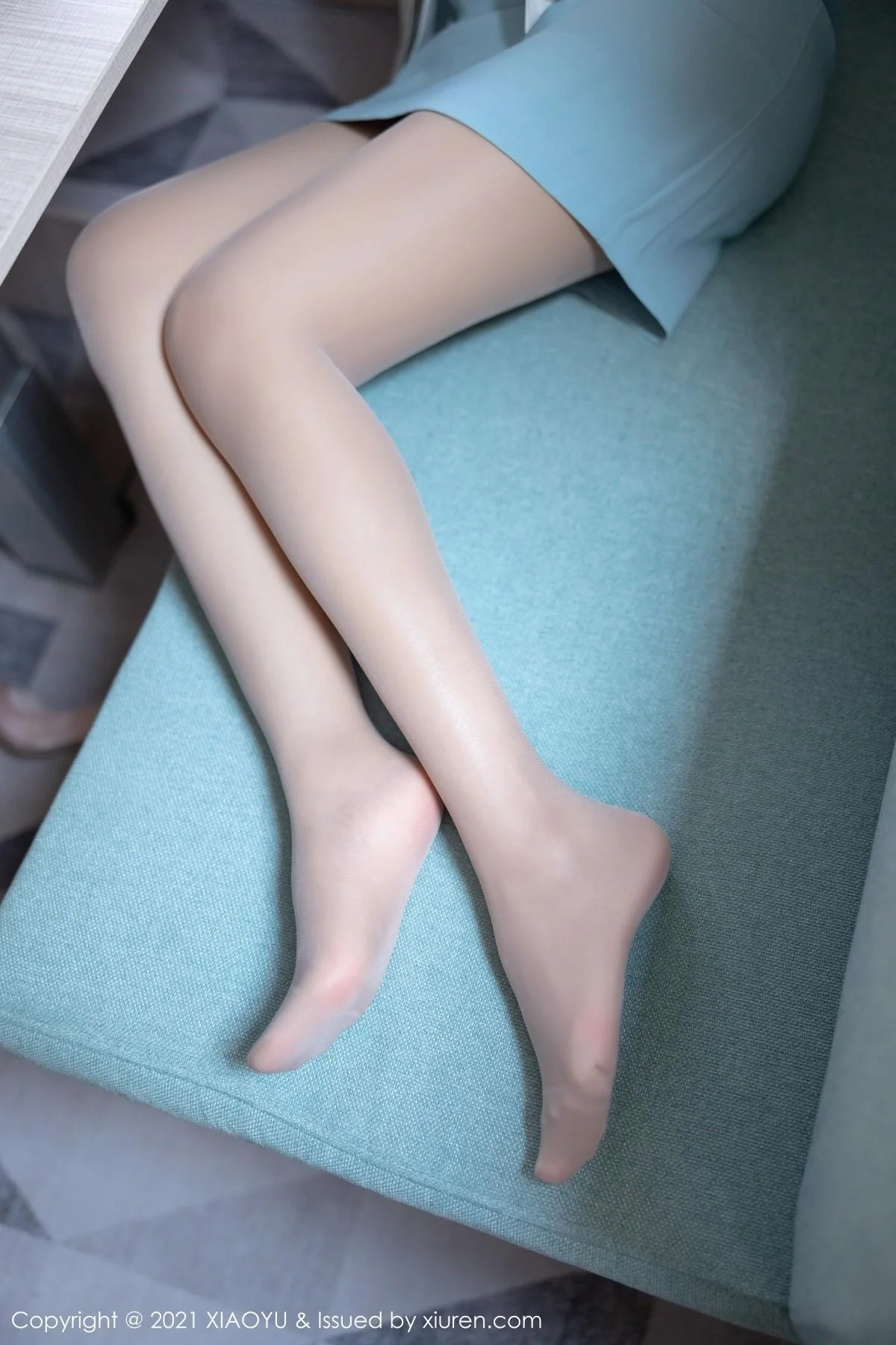 王馨瑶yanni淡雅OL着装私房超薄肉丝裤袜撩人绝美写真 第 57 张