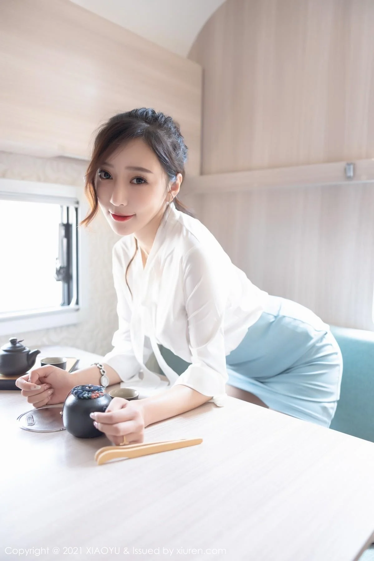 王馨瑶yanni淡雅OL着装私房超薄肉丝裤袜撩人绝美写真 第 71 张