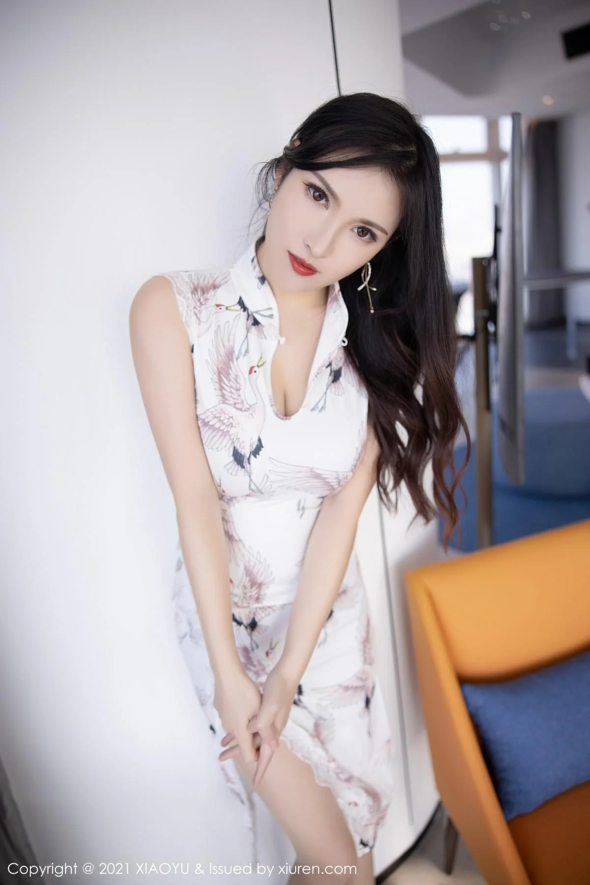 乔漫妮mina私房浪漫韵味旗袍半脱露豪乳惹火绝美写真 第 11 张