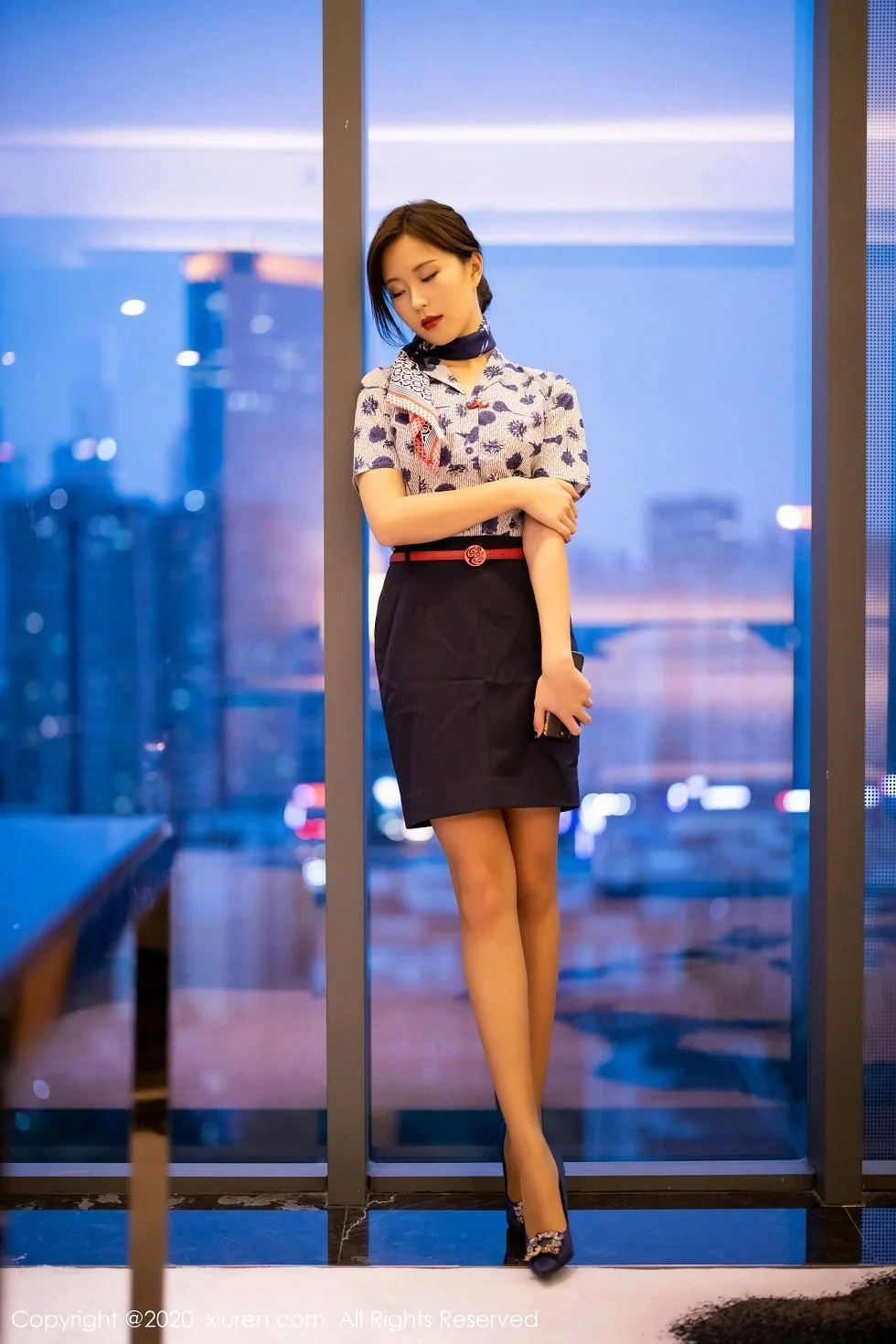 杨紫嫣Cynthia空乘制服主题性感内衣配黑丝裤袜绝美写真 第 39 张