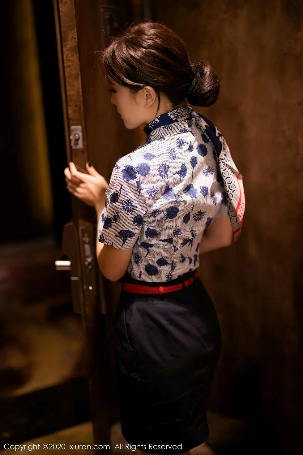 杨紫嫣Cynthia空乘制服主题性感内衣配黑丝裤袜绝美写真 第 41 张