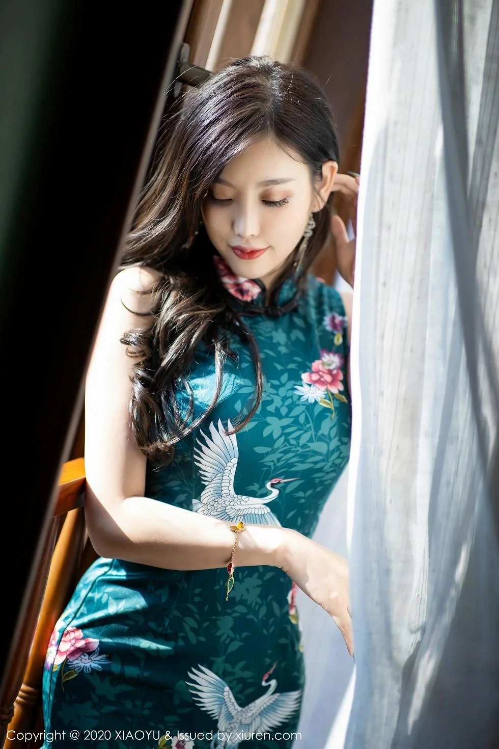 杨晨晨sugar私房古典旗袍配黑丝裤袜秀美腿绝美写真 第 63 张