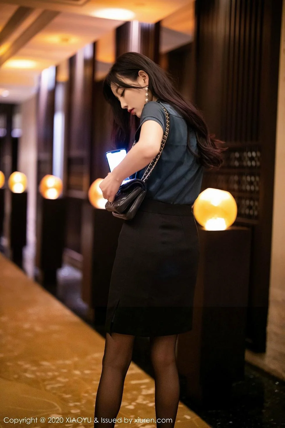 杨晨晨sugar澳门旅拍性感黑色内衣蒙面捆绑激情绝美写真 第 4 张