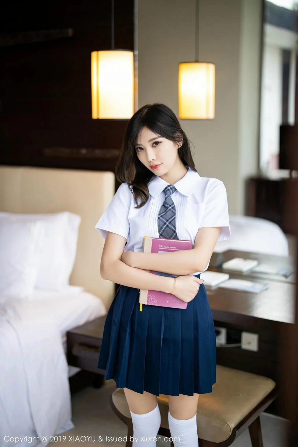杨晨晨sugar心愿旅拍清纯学生装半脱露蕾丝内衣绝美写真 第 13 张