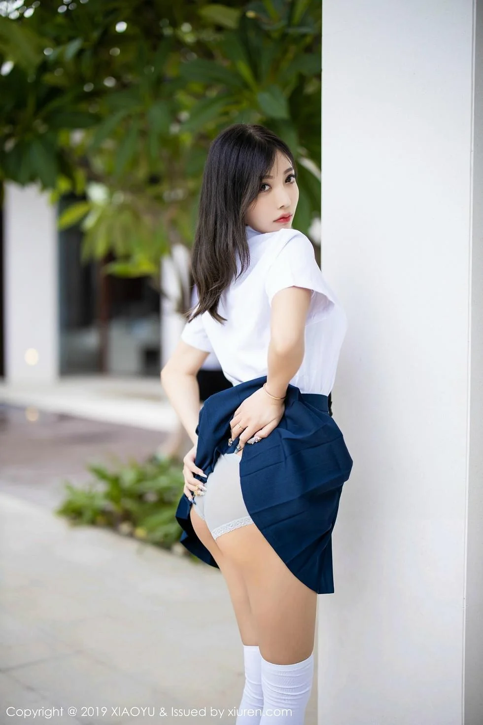 杨晨晨sugar心愿旅拍清纯学生装半脱露蕾丝内衣绝美写真 第 9 张
