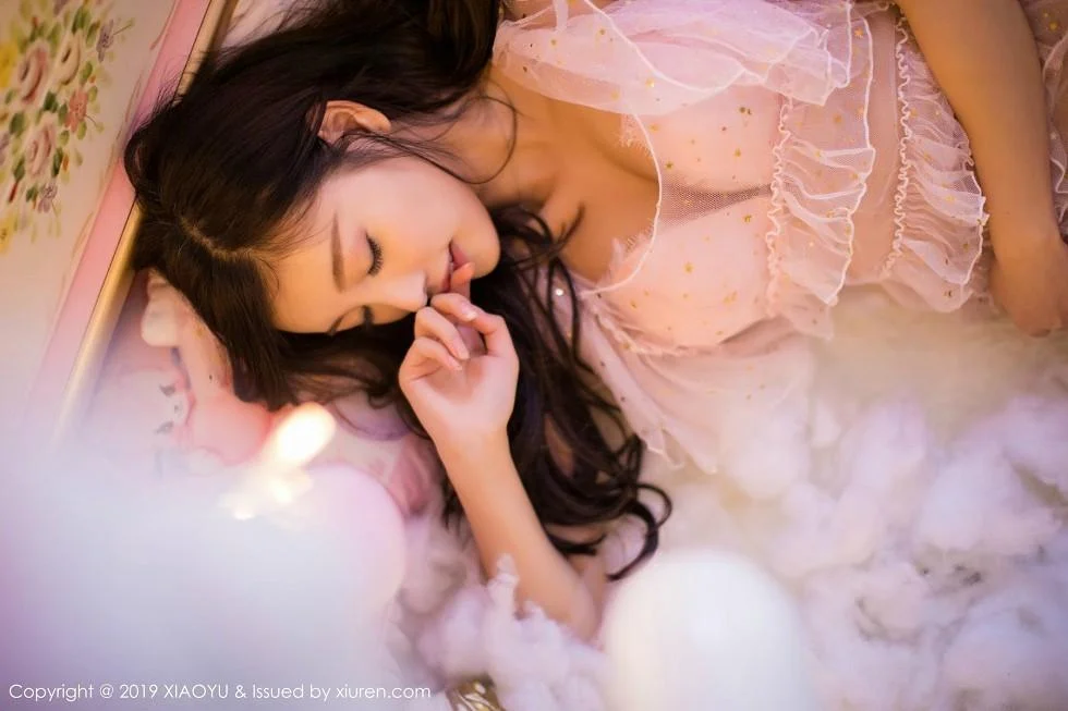 杨晨晨sugar圣诞主题性感内衣秀火辣身材绝美写真 第 21 张