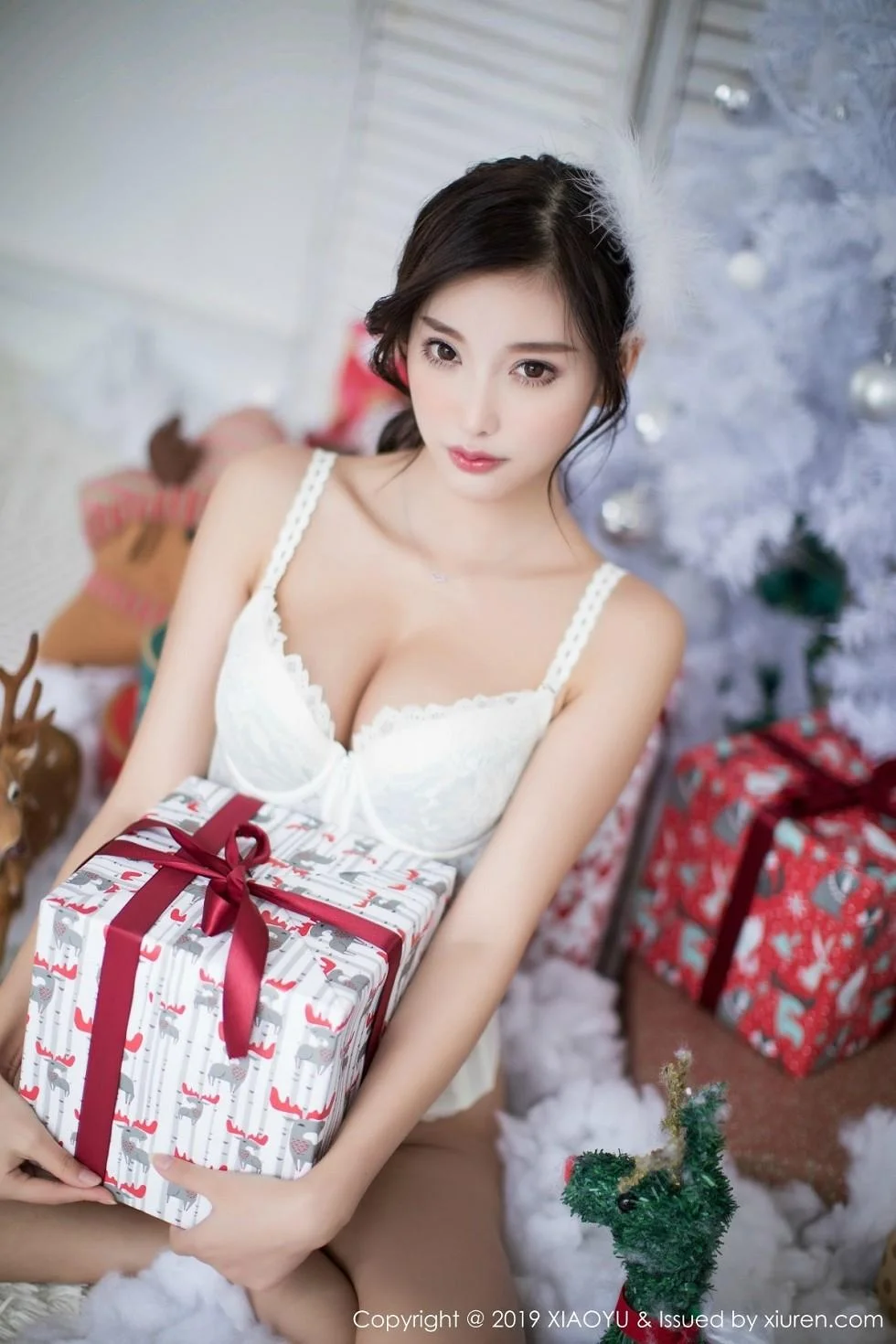 杨晨晨sugar圣诞主题性感内衣秀火辣身材绝美写真 第 90 张
