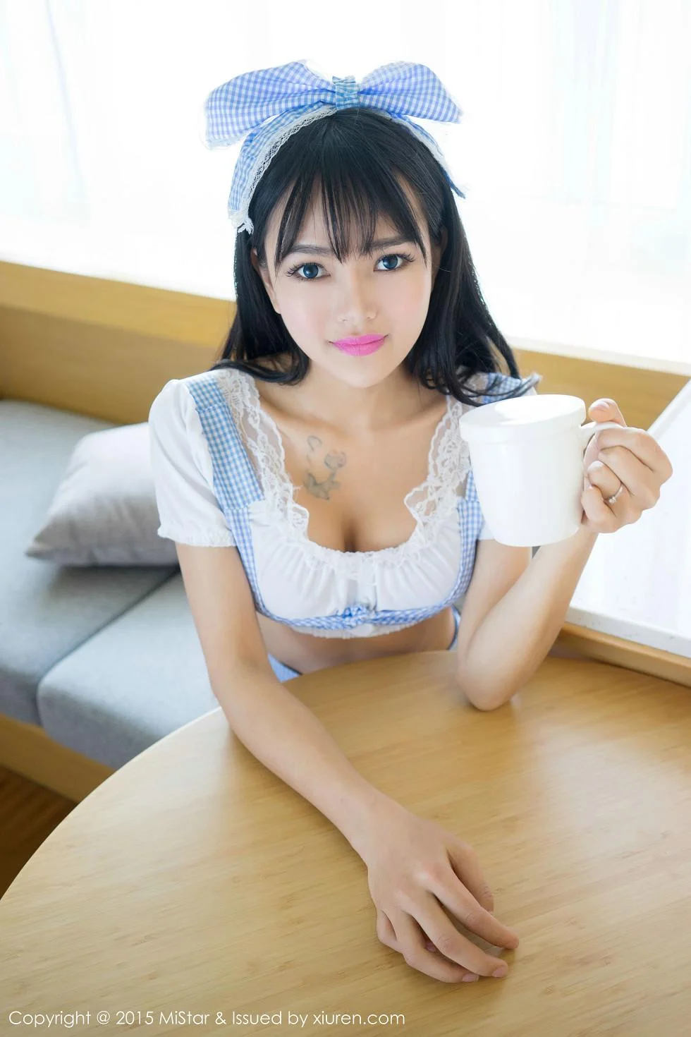 中泰混血岑苑之居家私房全裸美胸豪乳绝美写真 第 26 张