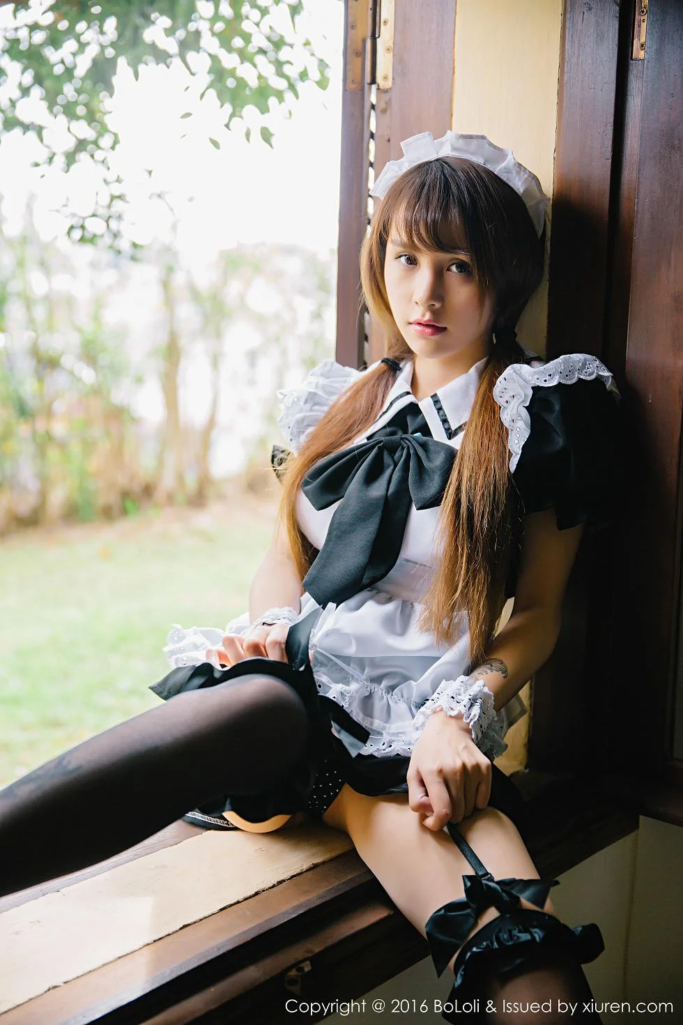 夏美酱越南大叻旅拍性感女仆装侧露美乳写真 第 84 张