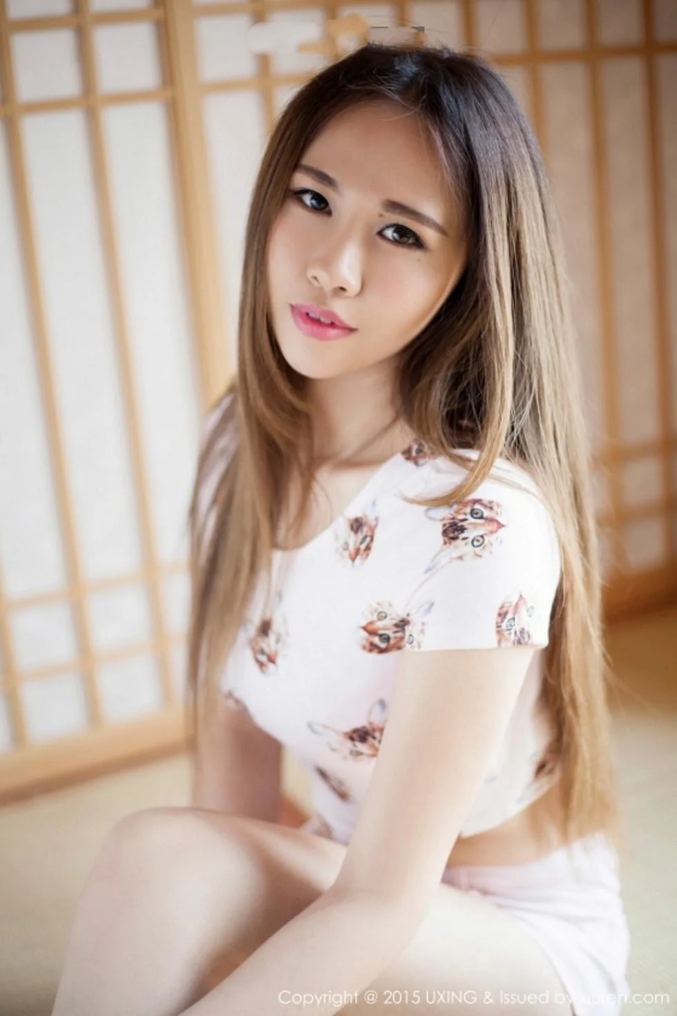 紫潆cynthia宾馆床上下身全裸美臀绝美写真 第 83 张