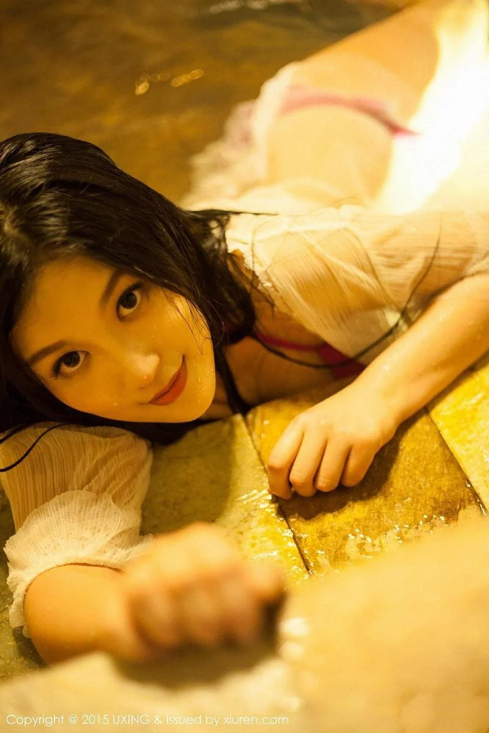 莲漪lenne红色内裤性感翘臀低胸内衣秀豪乳 第 77 张