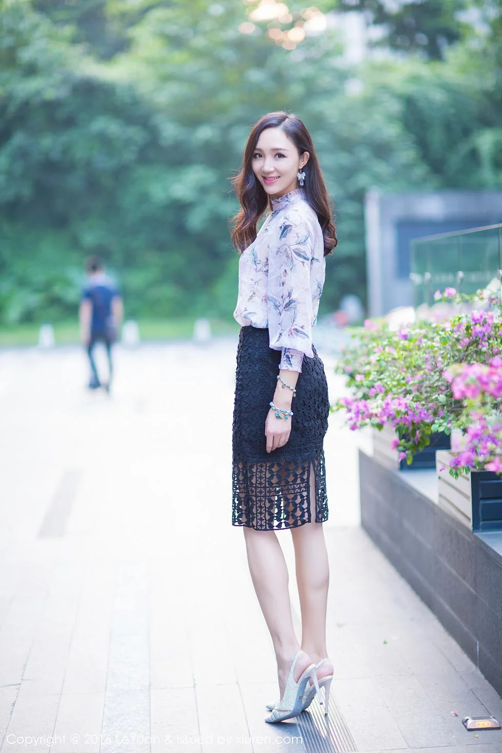 蓓蓓maggie薄纱情趣睡裙透视秀美乳私房绝美写真 第 54 张