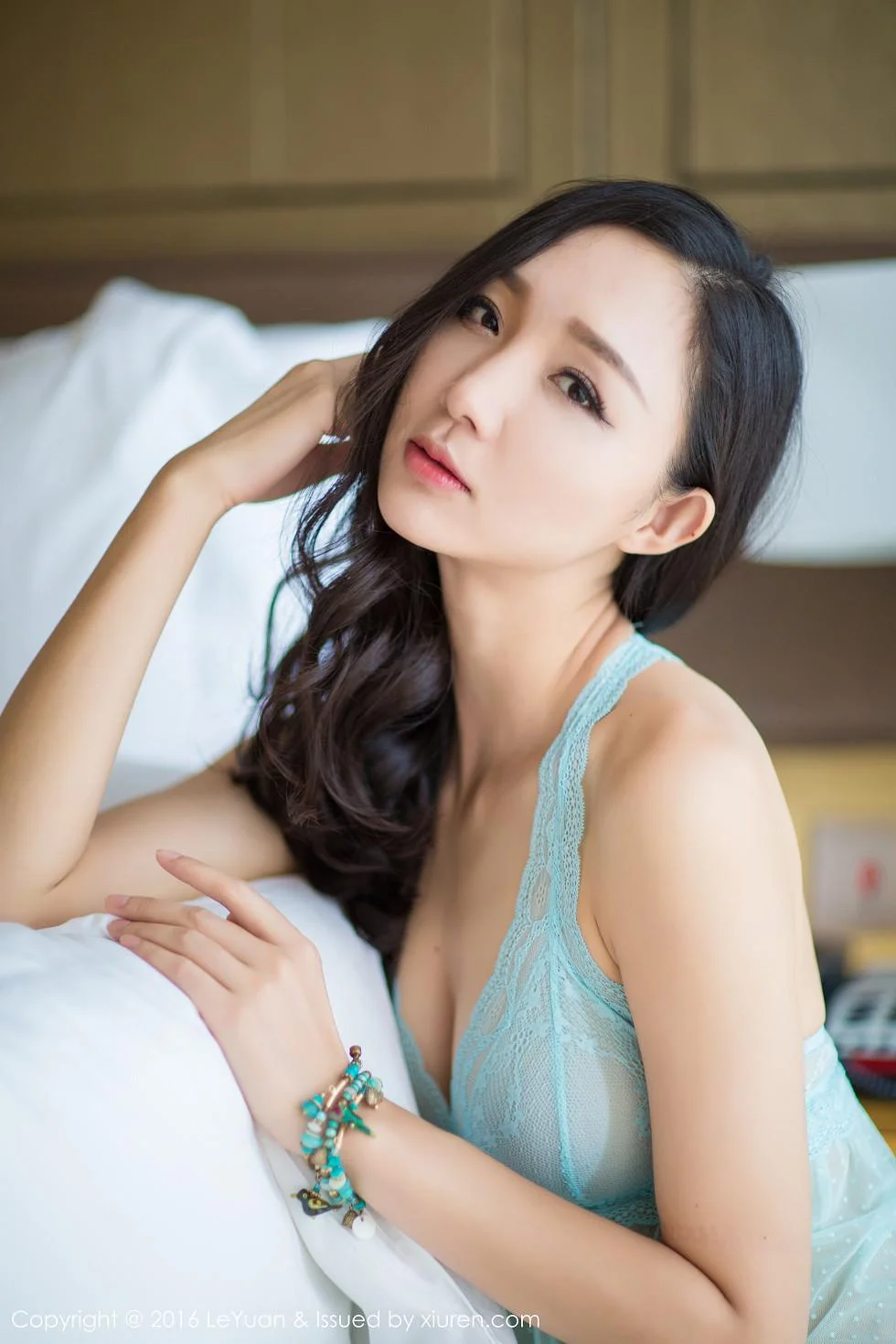 蓓蓓maggie薄纱情趣睡裙透视秀美乳私房绝美写真 第 66 张