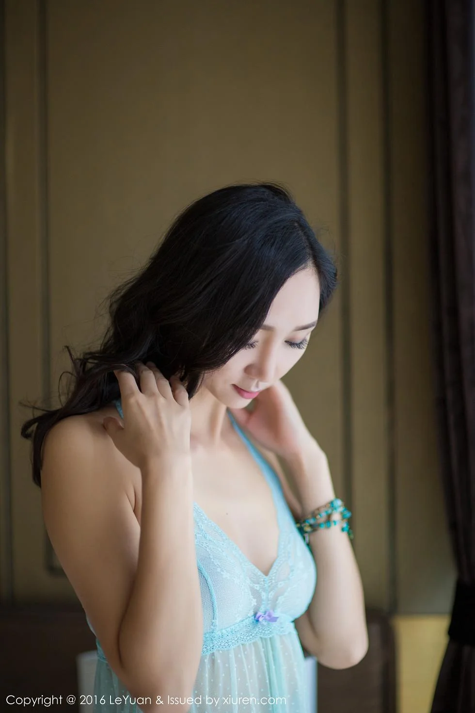 蓓蓓maggie薄纱情趣睡裙透视秀美乳私房绝美写真 第 70 张