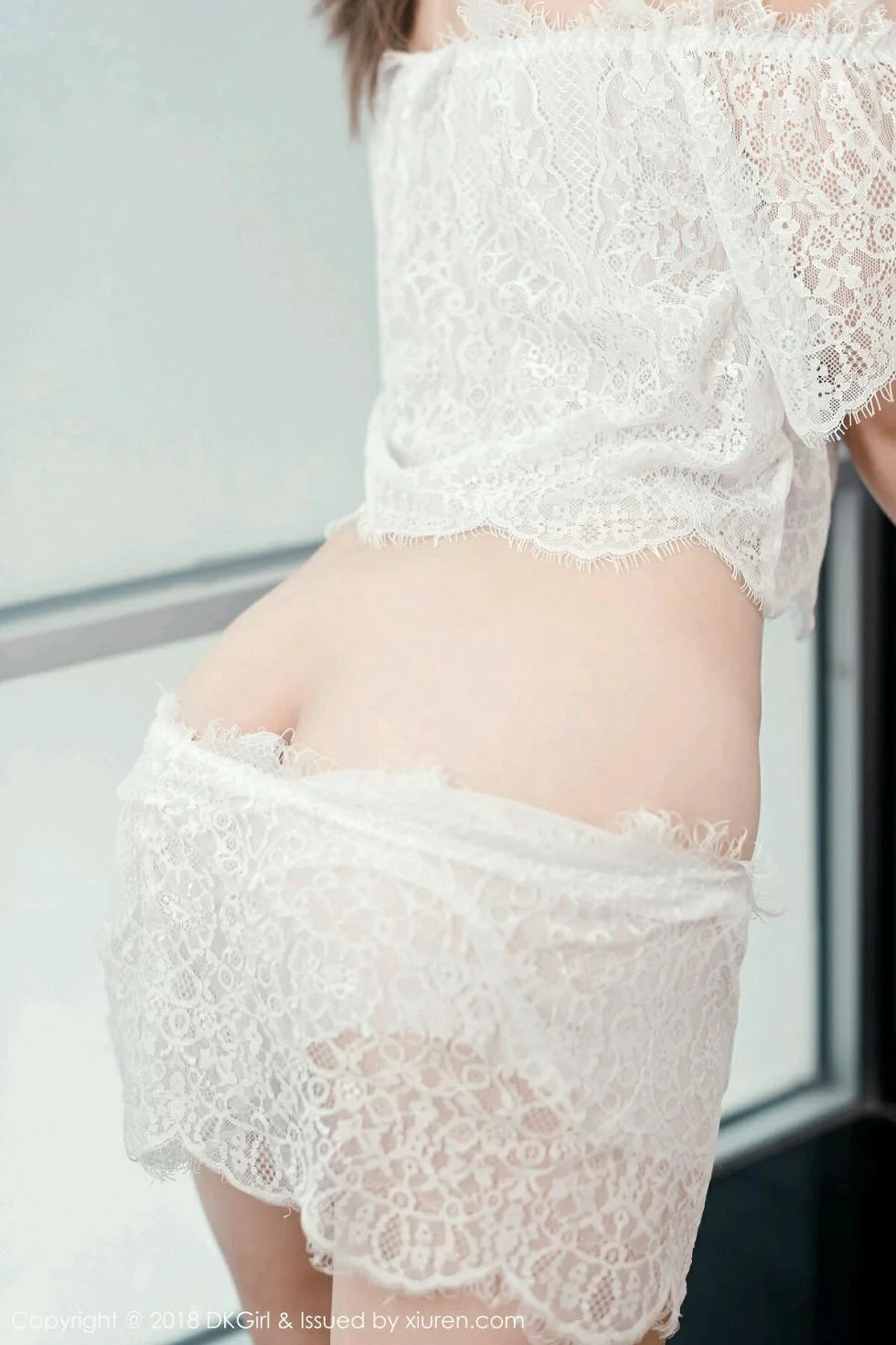 Ting婷婷居家白色蕾丝薄纱全脱秀豪乳双手遮点绝美写真 第 65 张