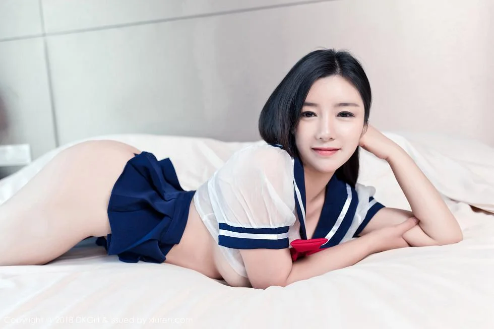 媛美人居家私房情趣SM内衣秀白嫩肌肤完美绝美写真 第 42 张