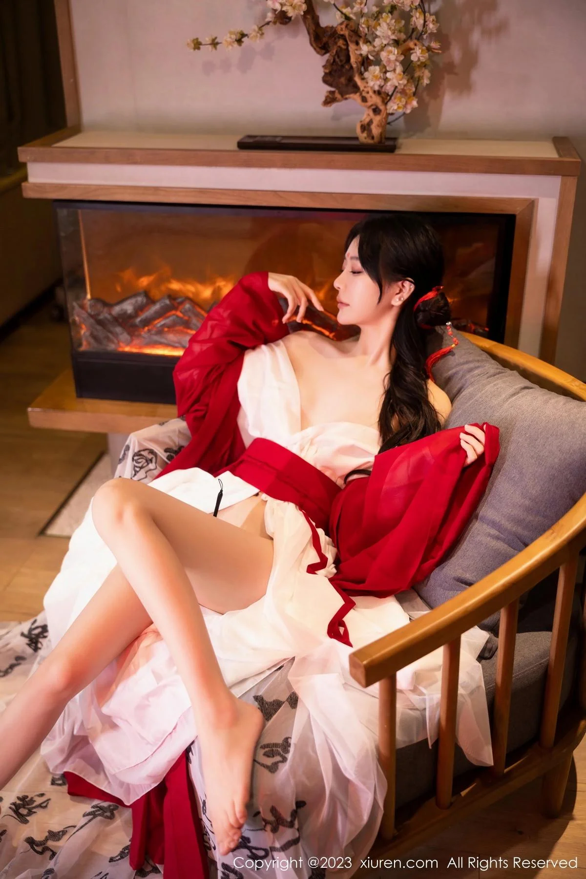 幼幼私房古风场景性感红色古装服半脱秀完美身材绝美写真 第 54 张