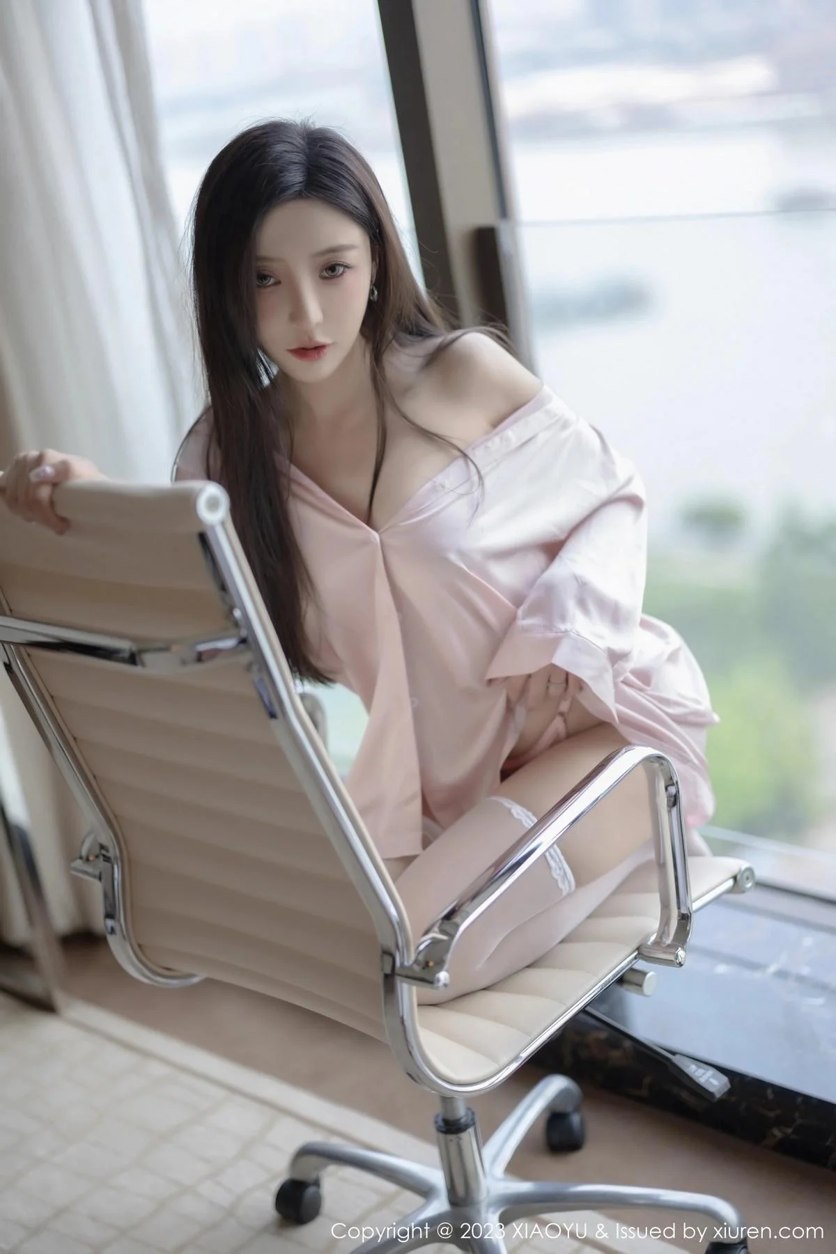王馨瑶yanni性感粉色情趣服配粉色吊袜秀曼妙身姿绝美写真 第 154 张