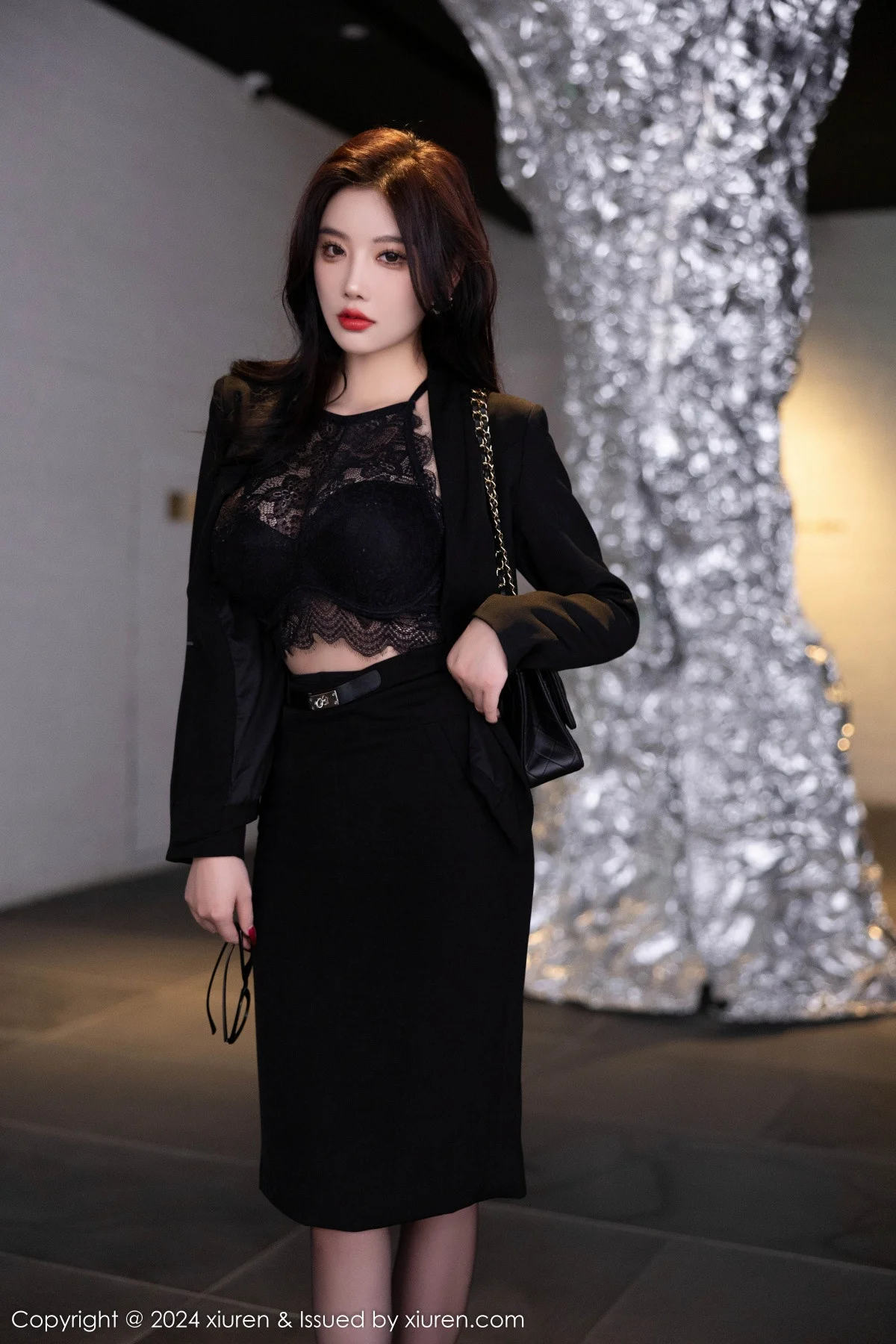 杨晨晨Yome性感黑色OL露蕾丝内衣配超薄黑丝极致魅惑写真 第 38 张