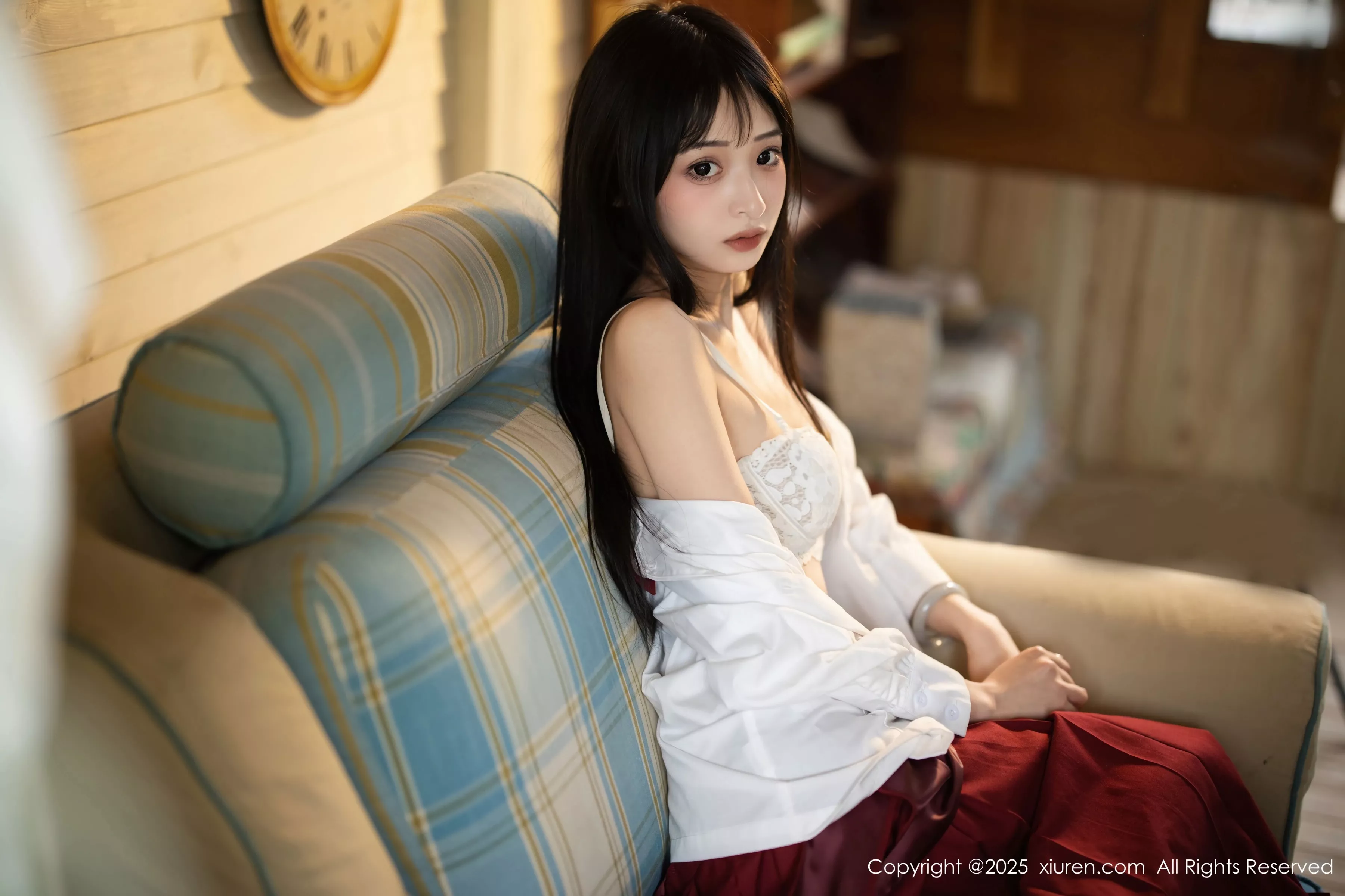 茂木希子性感红色裙子配肉色丝袜秀完美曲线绝美写真 第 106 张