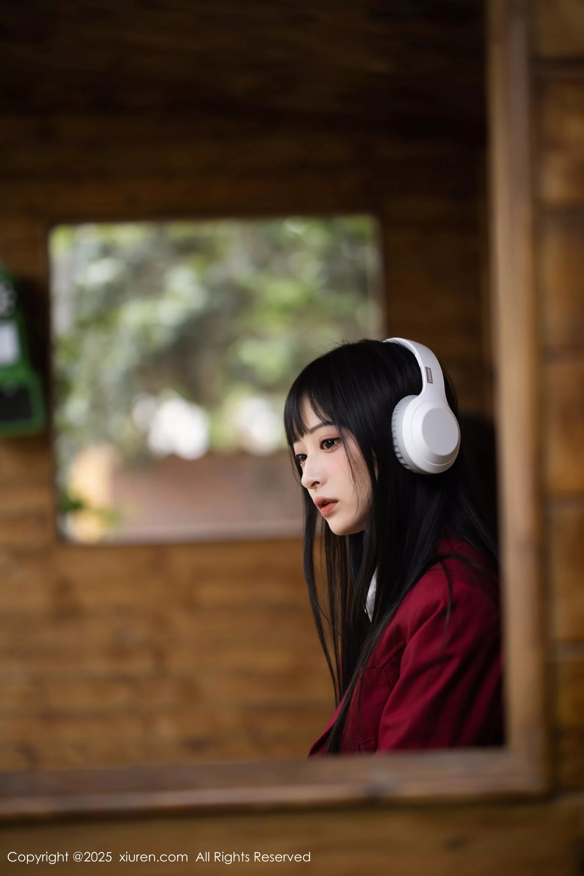 茂木希子性感红色裙子配肉色丝袜秀完美曲线绝美写真 第 13 张