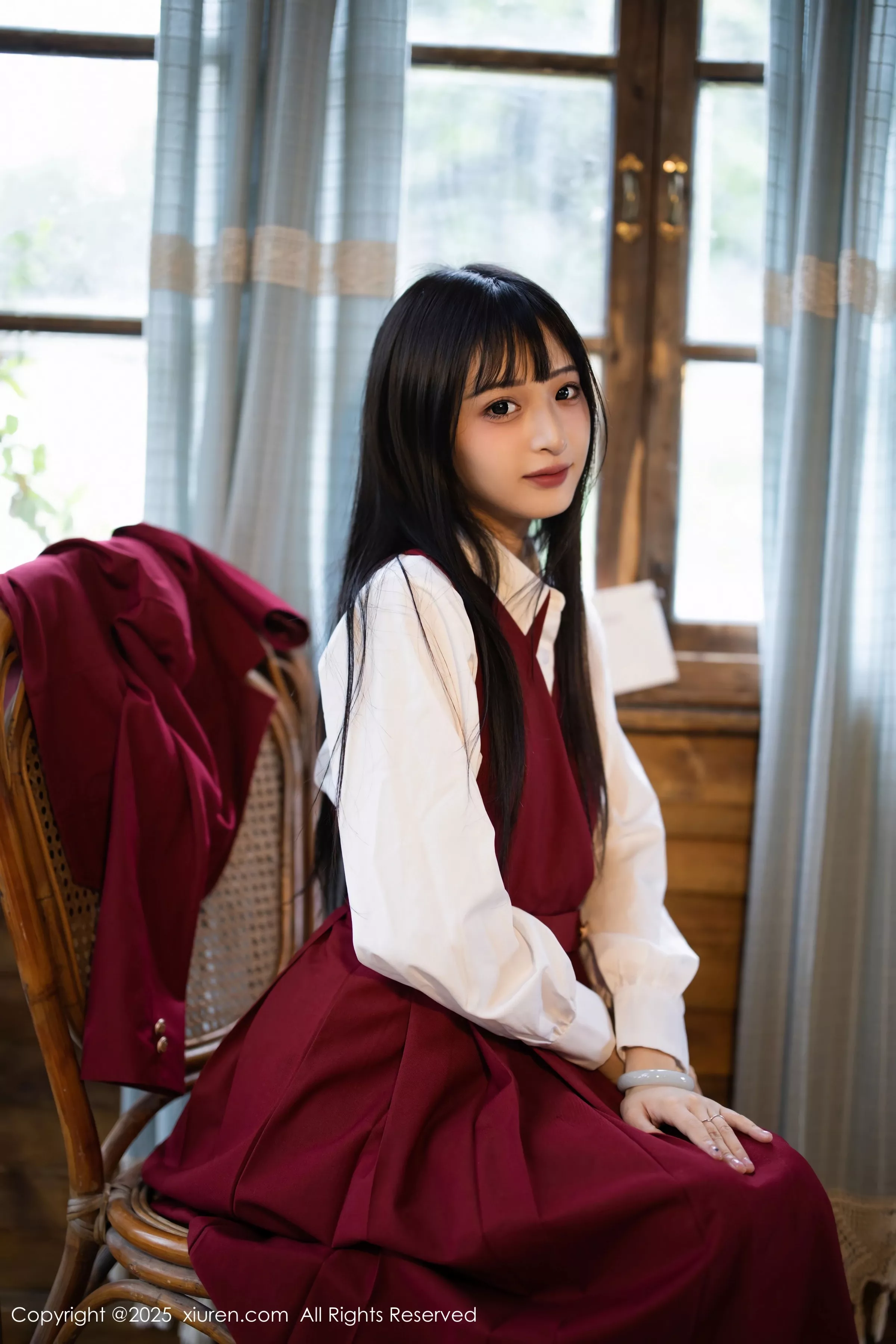 茂木希子性感红色裙子配肉色丝袜秀完美曲线绝美写真 第 47 张