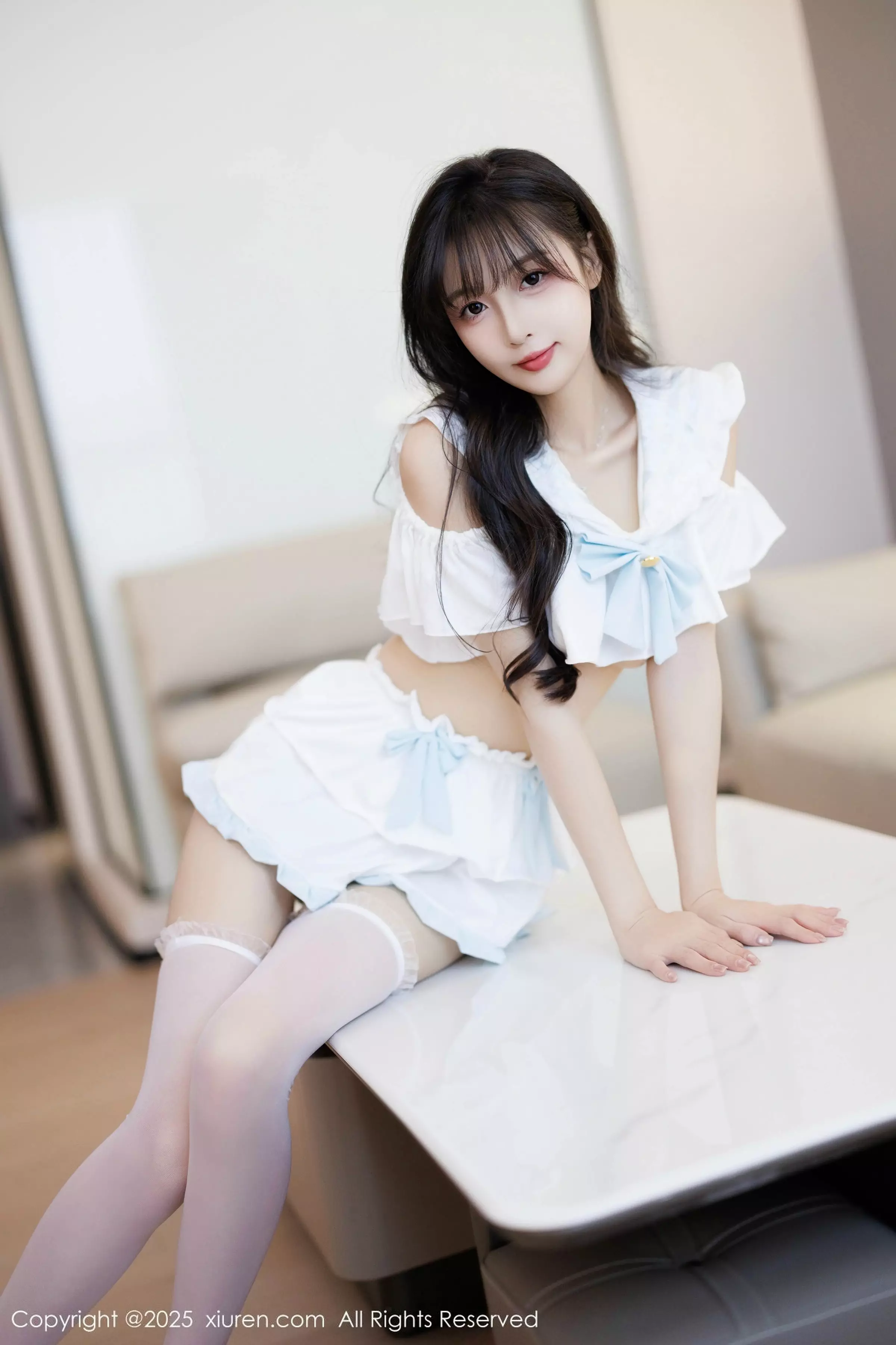 樱桃小阑子性感白色上衣配黑短裙秀曼妙身姿迷人绝美写真 第 79 张