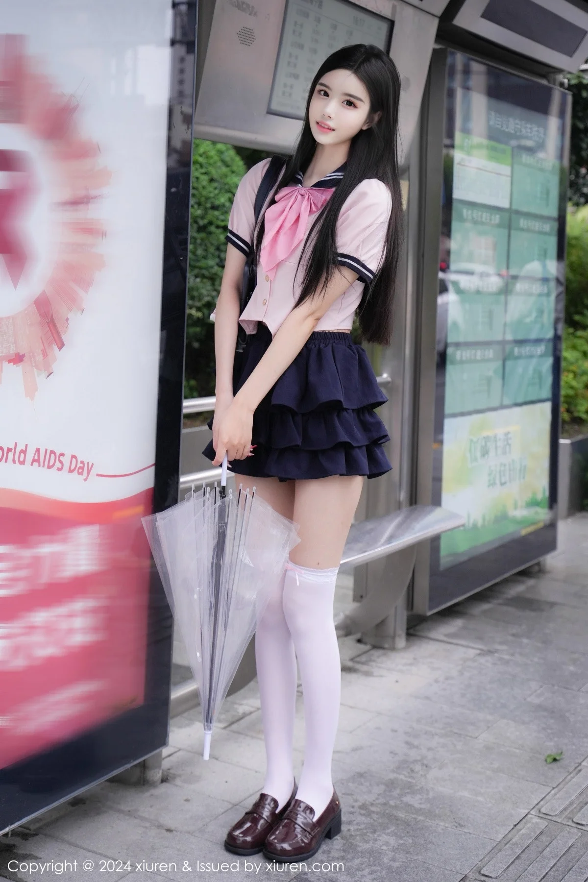Erikaki性感粉色JK制服配白色丝袜秀翘臀美腿撩人绝美写真 第 21 张