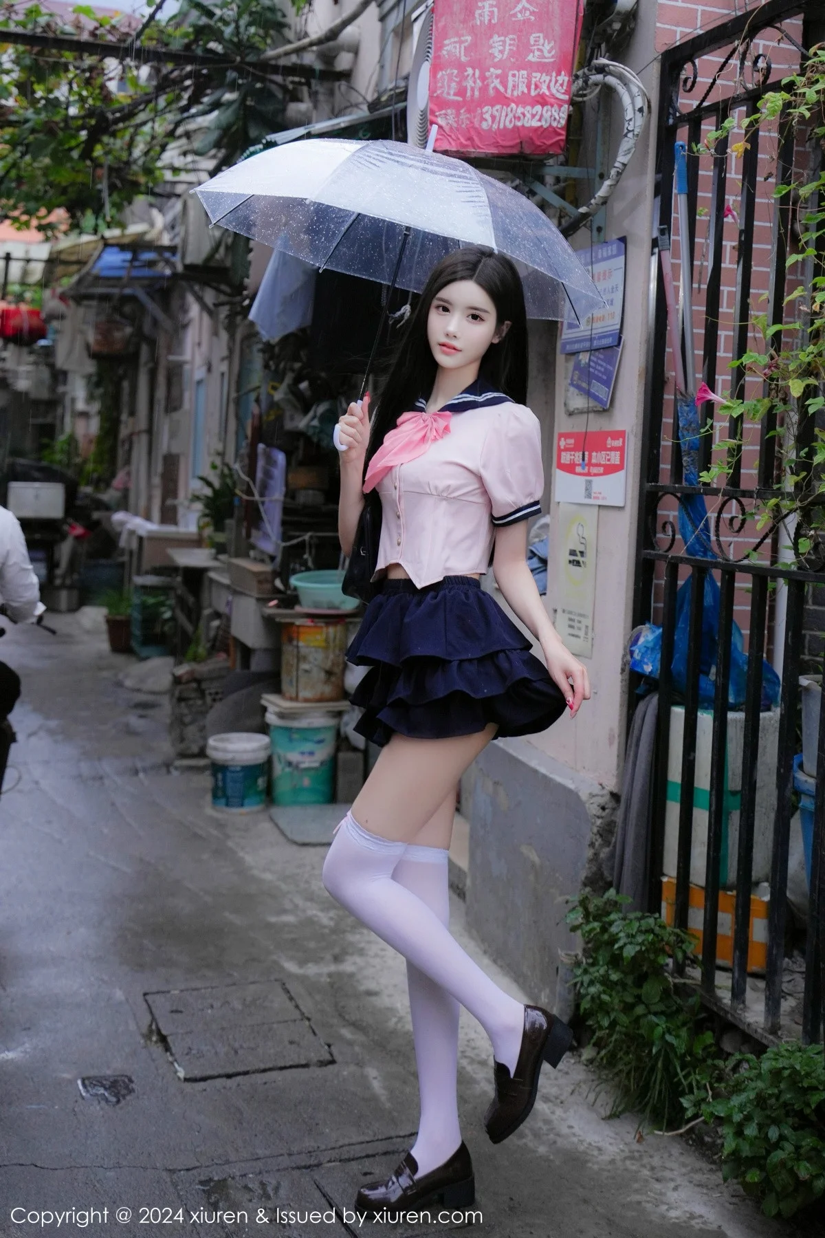 Erikaki性感粉色JK制服配白色丝袜秀翘臀美腿撩人绝美写真 第 4 张