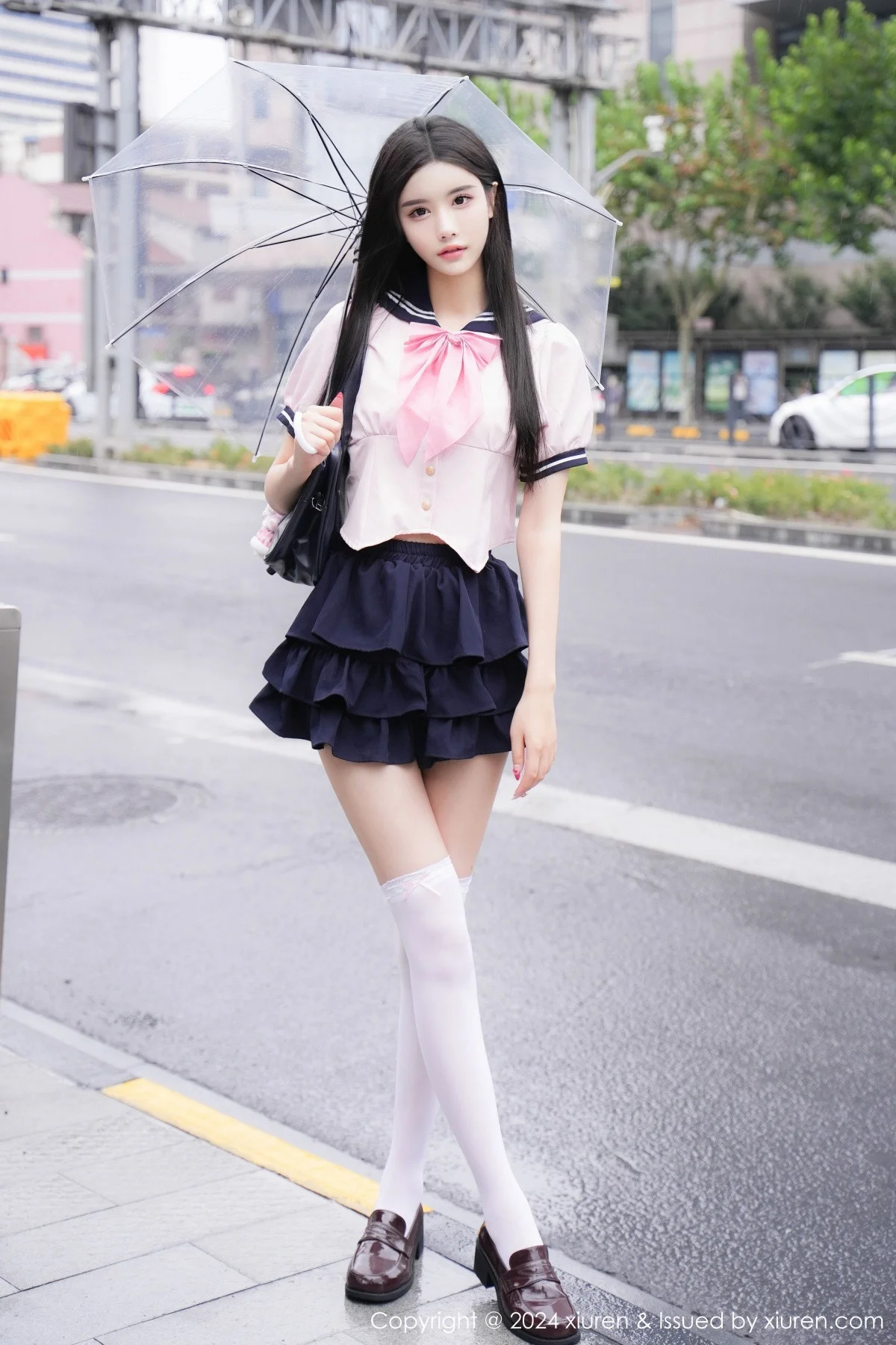 Erikaki性感粉色JK制服配白色丝袜秀翘臀美腿撩人绝美写真 第 9 张