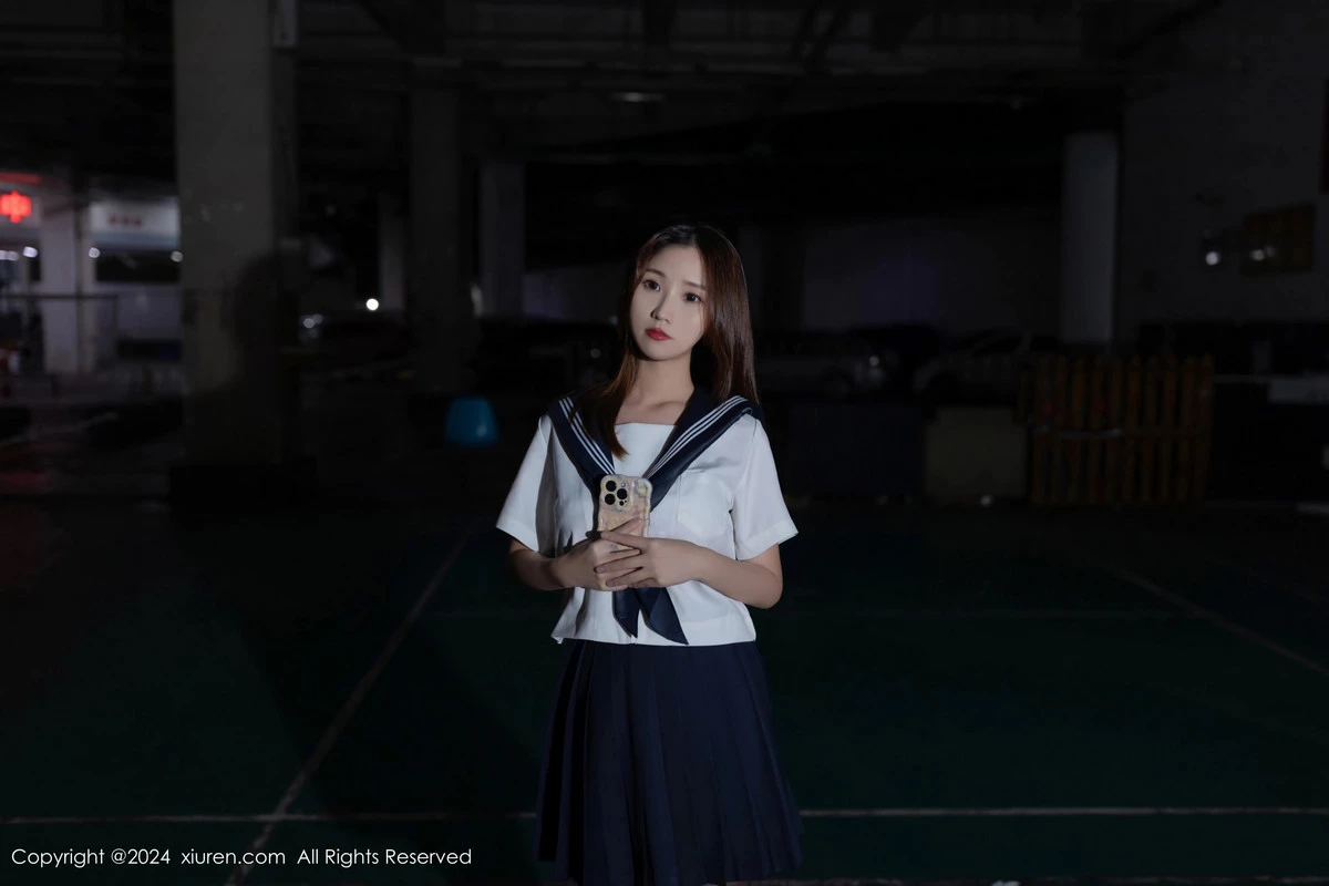 杏子Yada天台捆绑主题性感白色制服秀曼妙身姿迷人写真 第 1 张