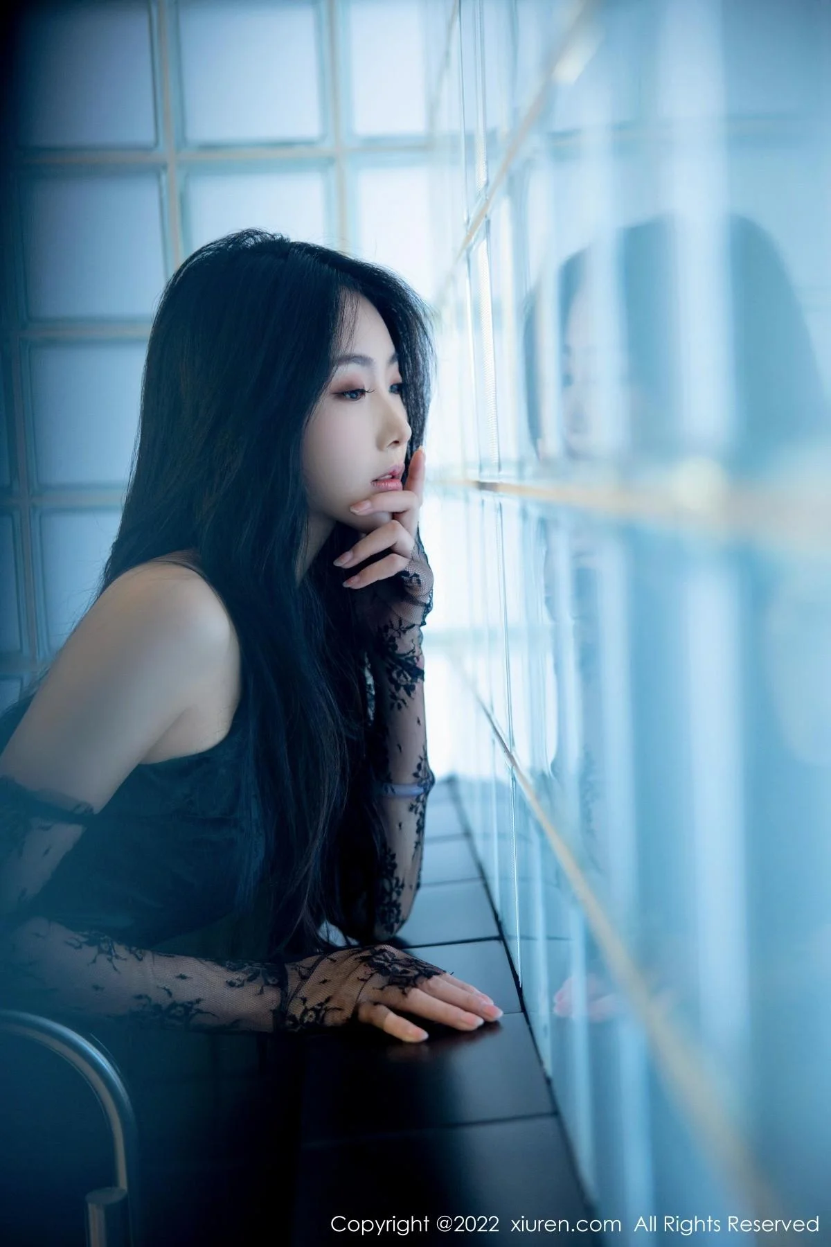 苏苏阿性感黑色轻透情趣服配超薄黑丝秀绝美身姿绝美写真 第 18 张