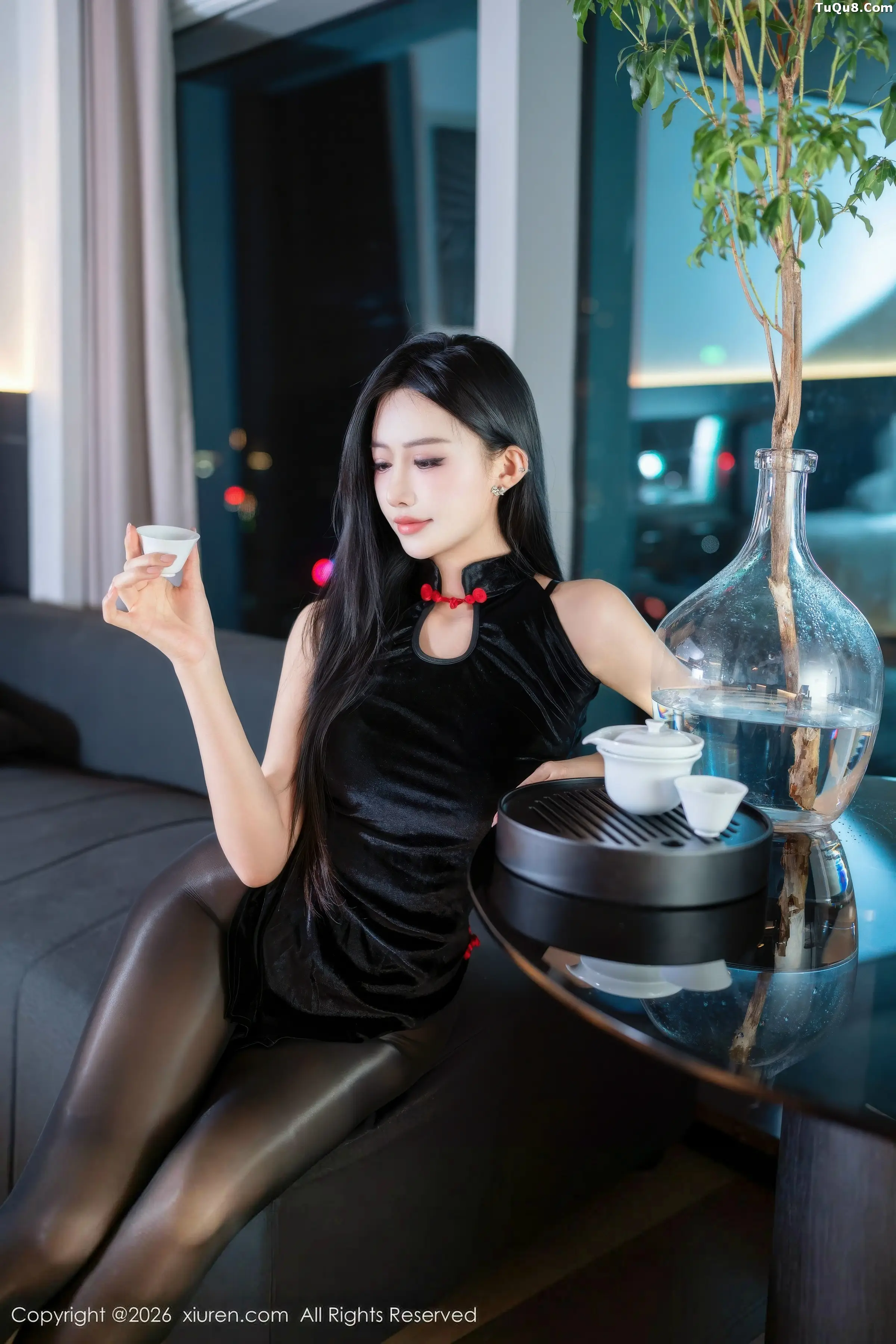 shelly诗莉性感黑色情趣内衣配超薄黑丝秀曼妙身姿绝美写真 第 18 张