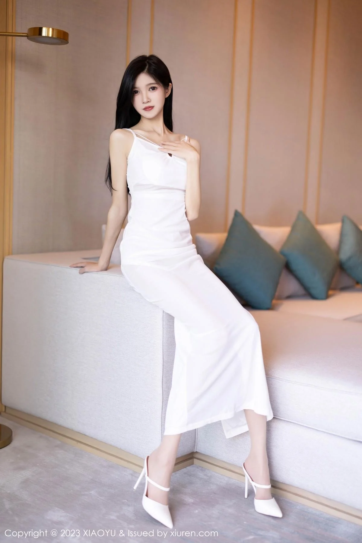 程程程性感白色长裙+牛仔布比基尼服饰秀曼妙身姿绝美写真 第 12 张
