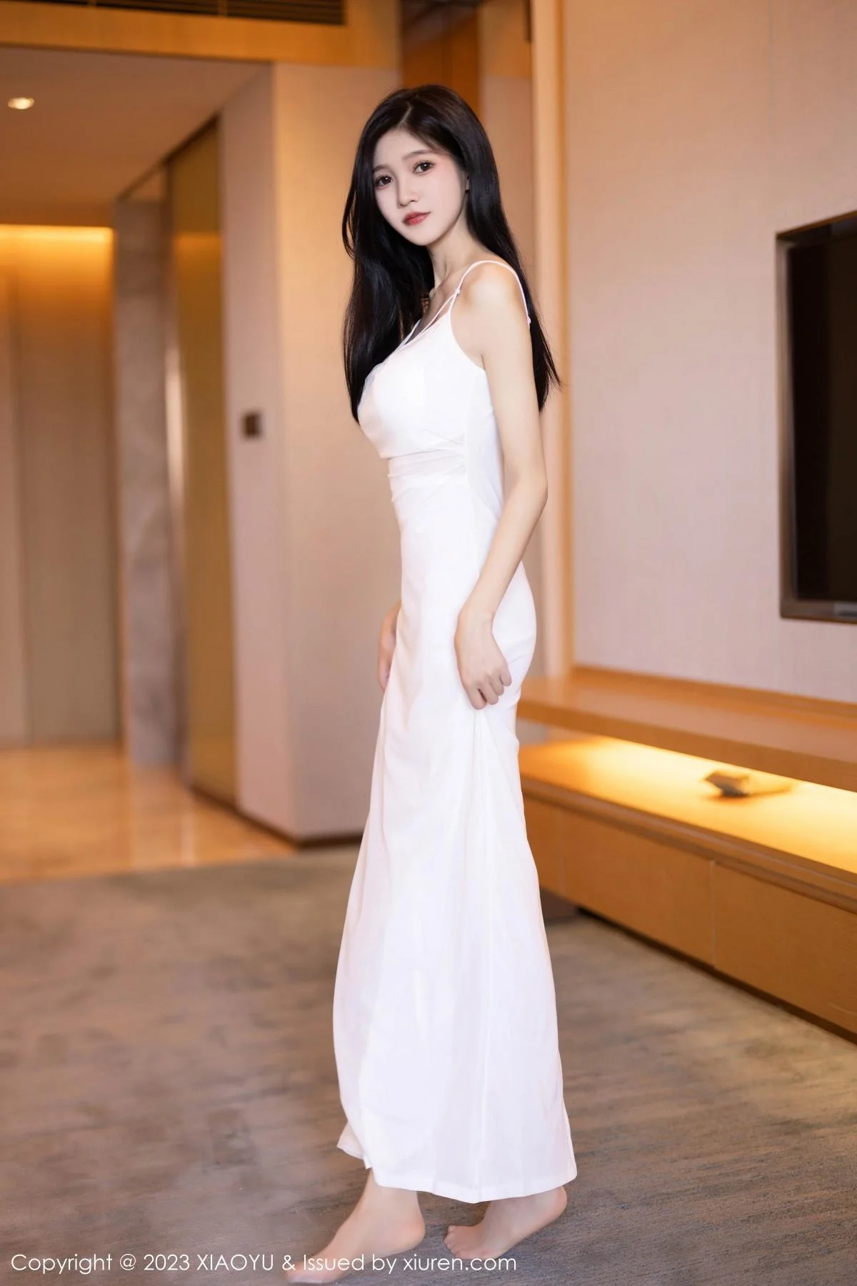 程程程性感白色长裙+牛仔布比基尼服饰秀曼妙身姿绝美写真 第 37 张