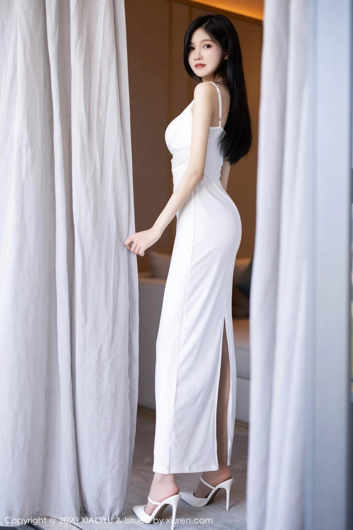 程程程性感白色长裙+牛仔布比基尼服饰秀曼妙身姿绝美写真 第 8 张