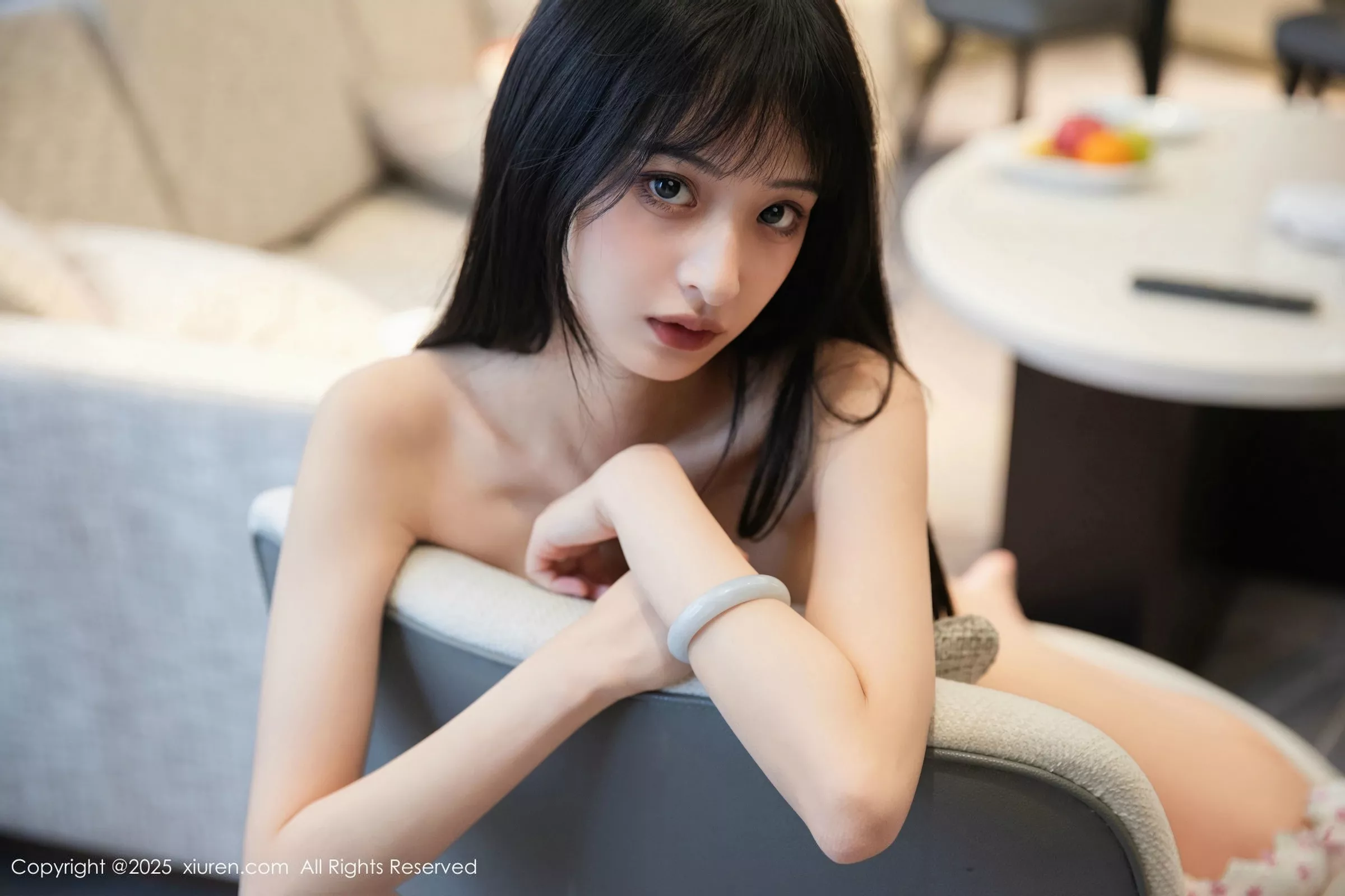 茂木希子性感橙T露白色内衣配超薄肉丝秀完美身材绝美写真 第 109 张