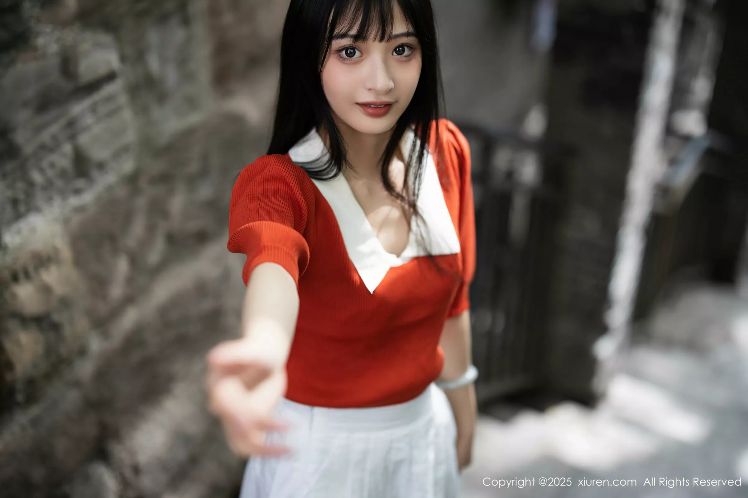 茂木希子性感橙T露白色内衣配超薄肉丝秀完美身材绝美写真 第 8 张