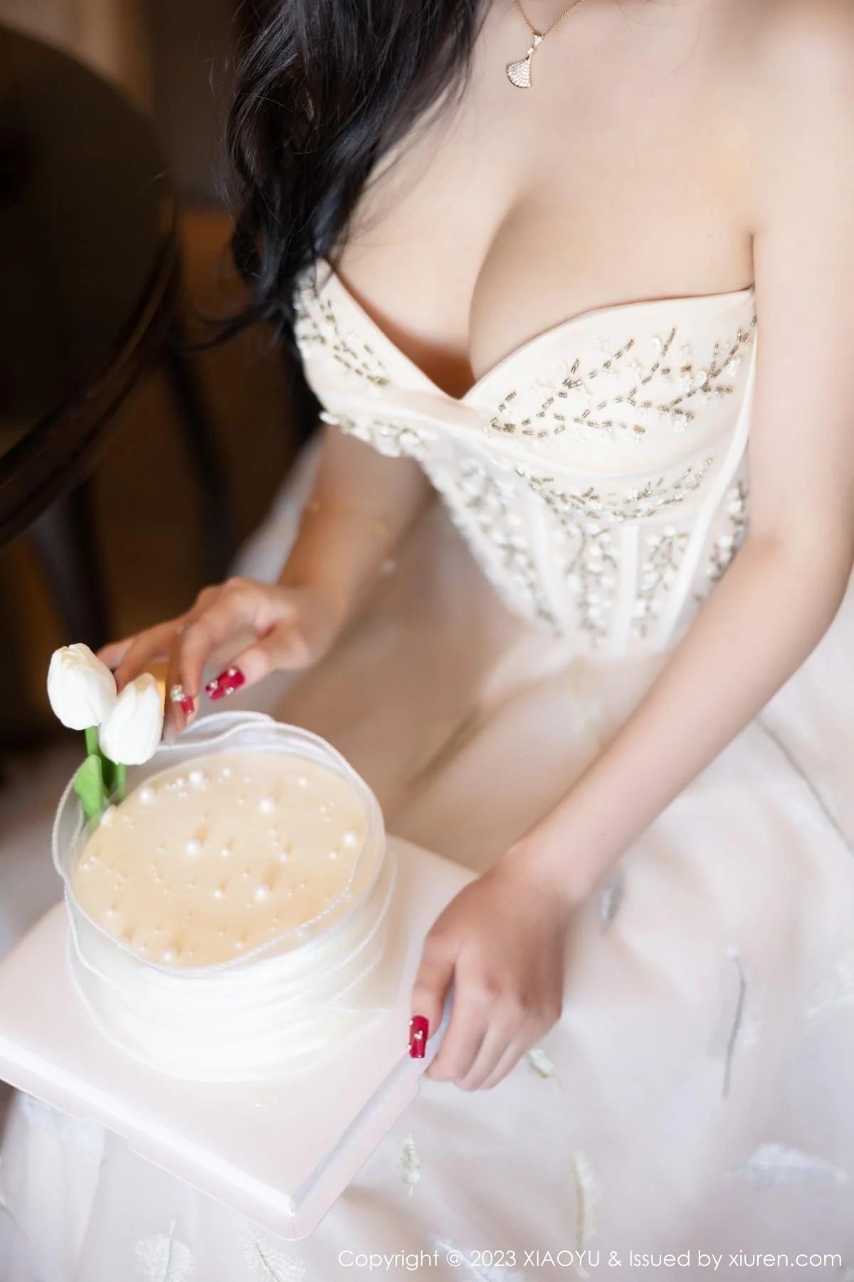 杨晨晨Yome生日主题脱连衣长裙露火辣身材极致绝美写真 第 35 张