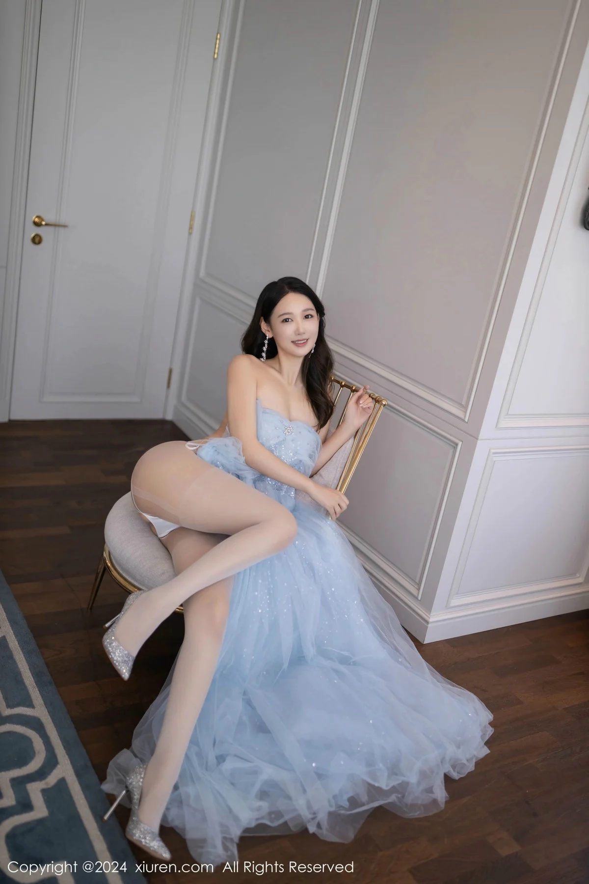 唐安琪性感淡蓝色薄纱礼裙露白色内衣秀曼妙身姿绝美写真 第 109 张