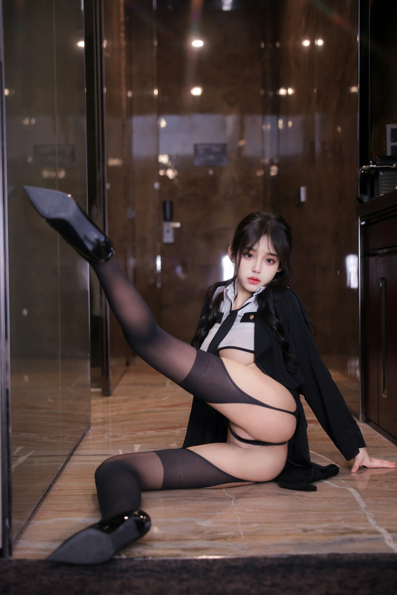 [秀人付费] 王心悦 诱人私拍福利 醉酒 第 22 张