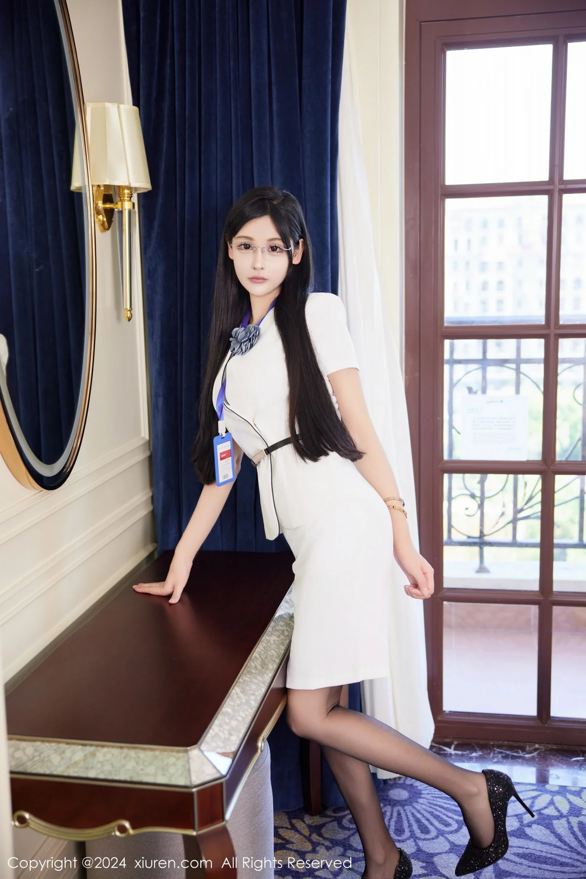 智恩baby私房性感黑色内衣配黑丝吊袜秀丰腴美臀绝美写真 第 3 张