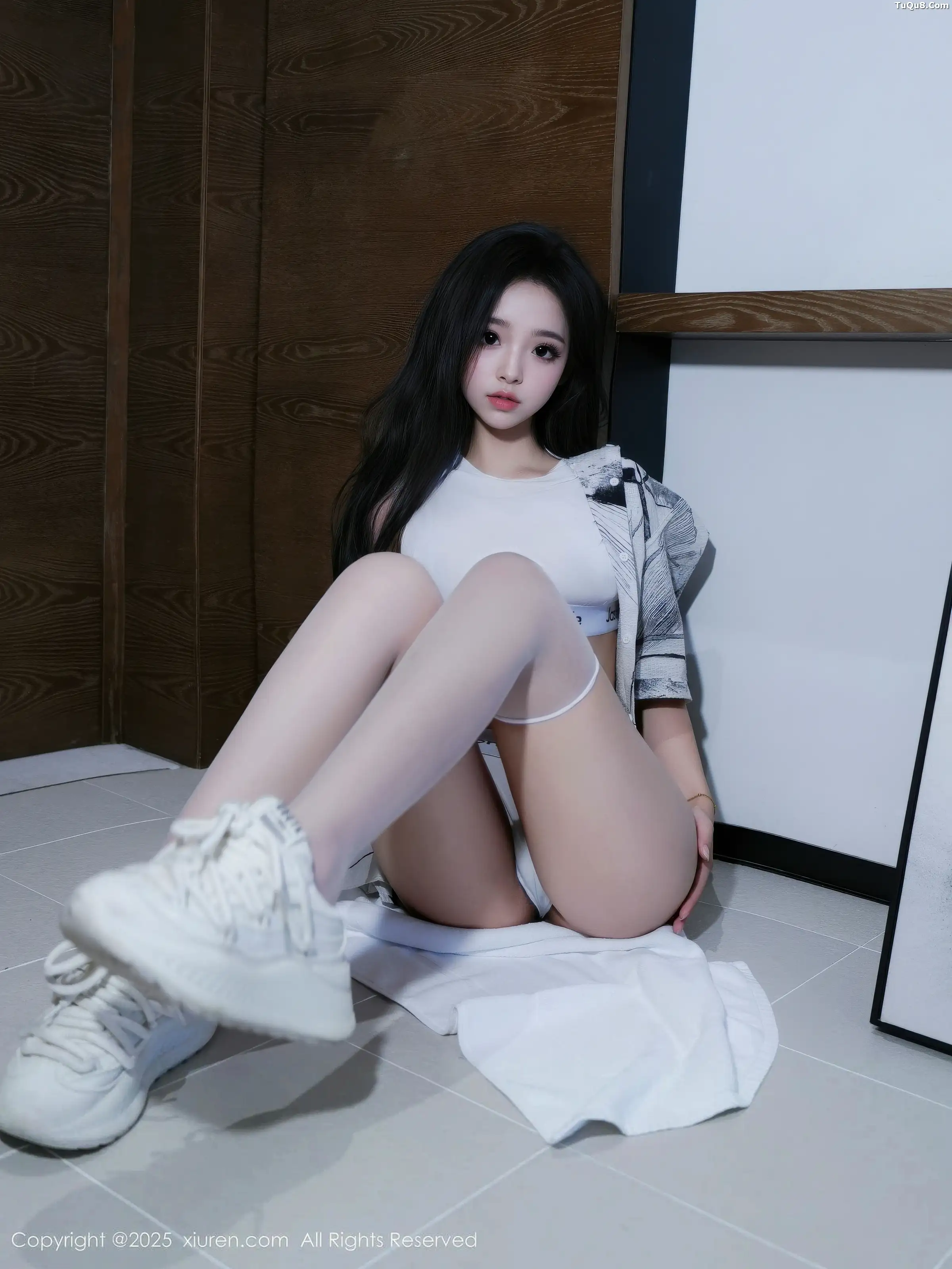 虞姬无悔性感白色运动内衣配白色丝袜秀曼妙身材绝美写真 第 35 张