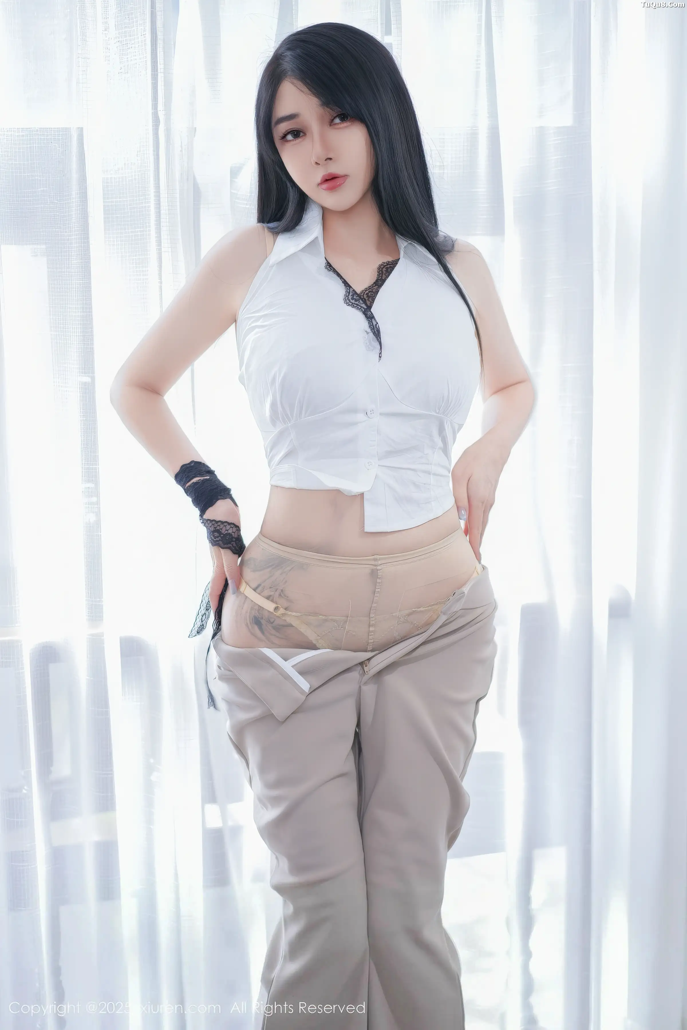 凯竹法师性感浅色内衣配超薄肉丝秀丰腴多姿身材绝美写真 第 20 张