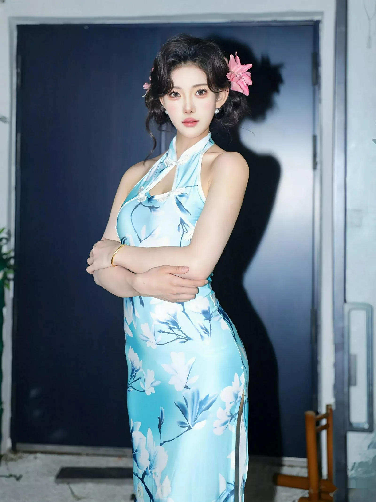 梨霜儿性感青色情趣旗袍配超薄肉丝秀凹凸身材完美绝美写真 第 43 张