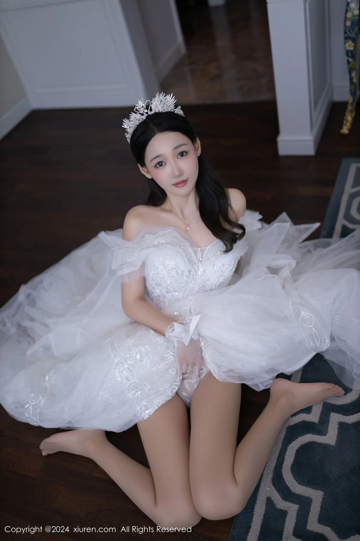 唐安琪性感白色婚纱露白色内衣配超薄肉丝秀美腿绝美写真 第 27 张