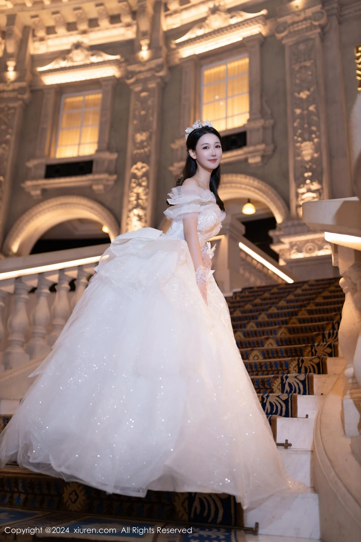 唐安琪性感白色婚纱露白色内衣配超薄肉丝秀美腿绝美写真 第 3 张
