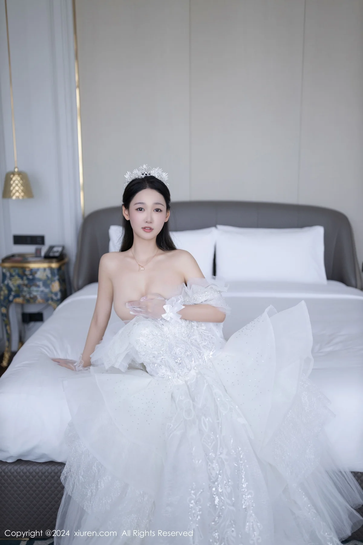 唐安琪性感白色婚纱露白色内衣配超薄肉丝秀美腿绝美写真 第 30 张